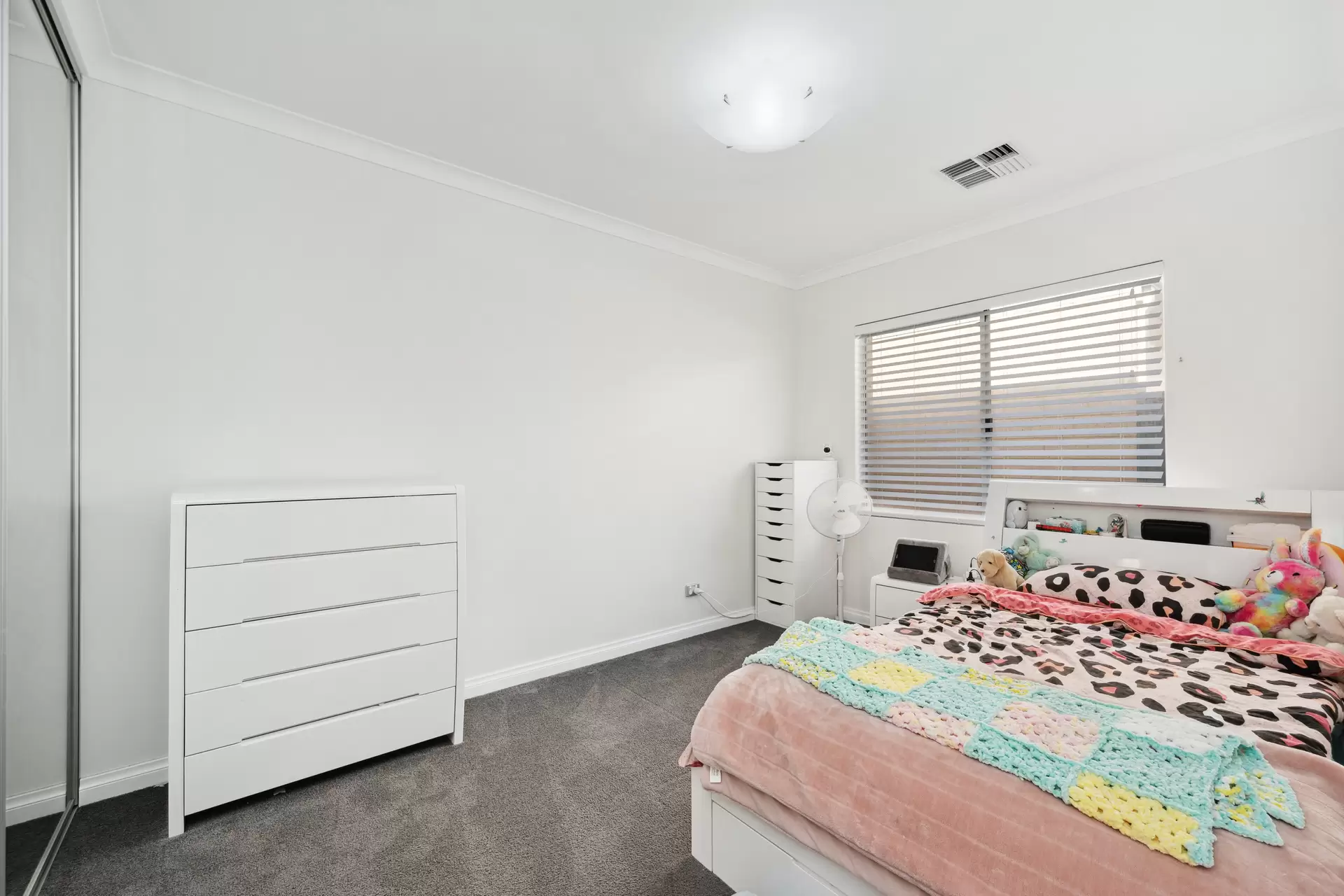 14 Bronzite Road, Treeby Sold by Peak Central Property Group - image 1