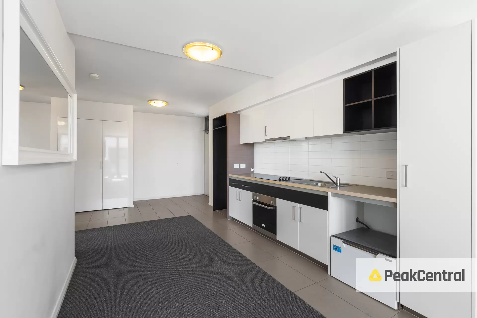 20/20 Signal Terrace, Cockburn Central Sold by Peak Central Property Group - image 2