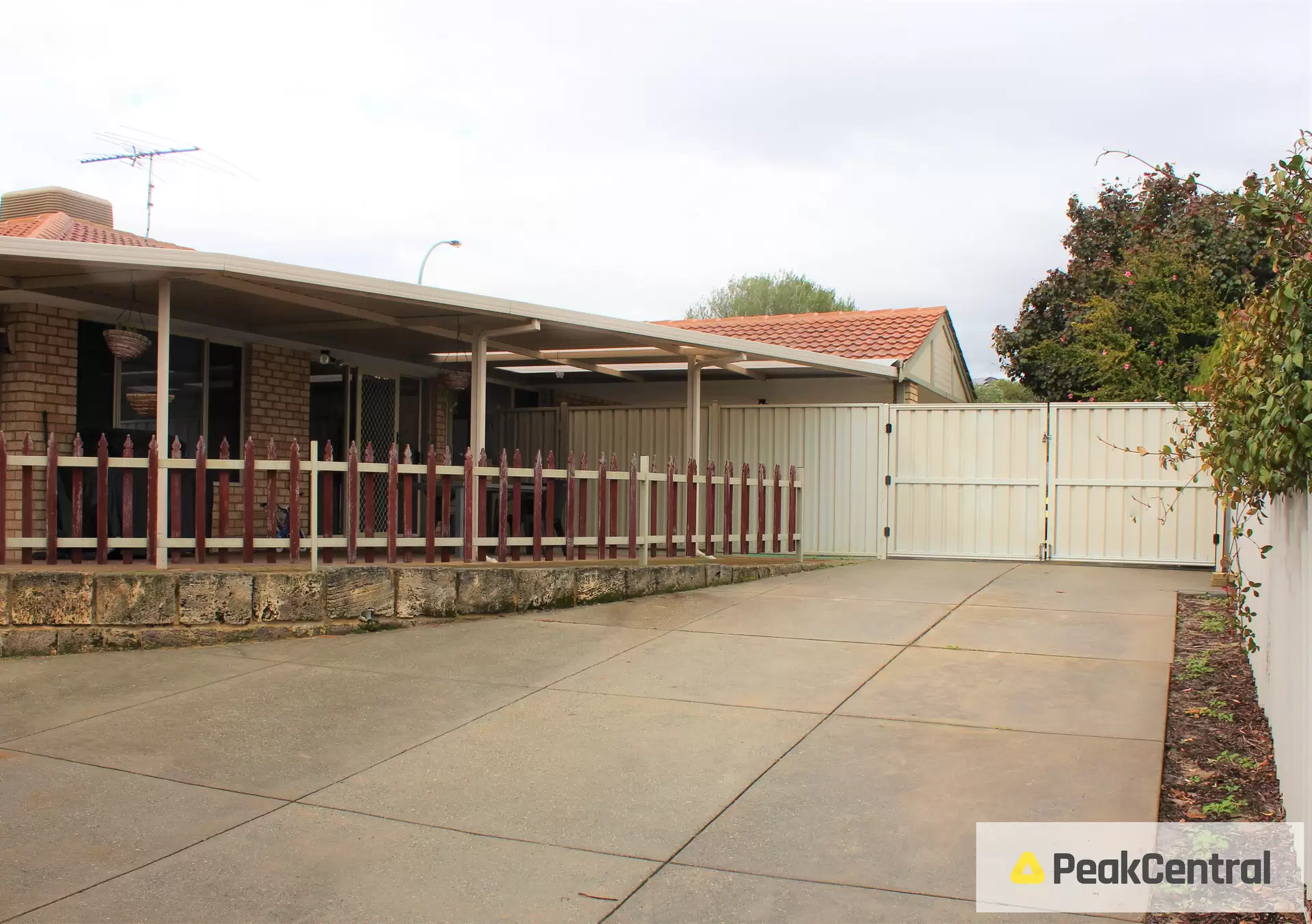131 Yangebup Road, Yangebup Sold by Peak Central Property Group - image 1