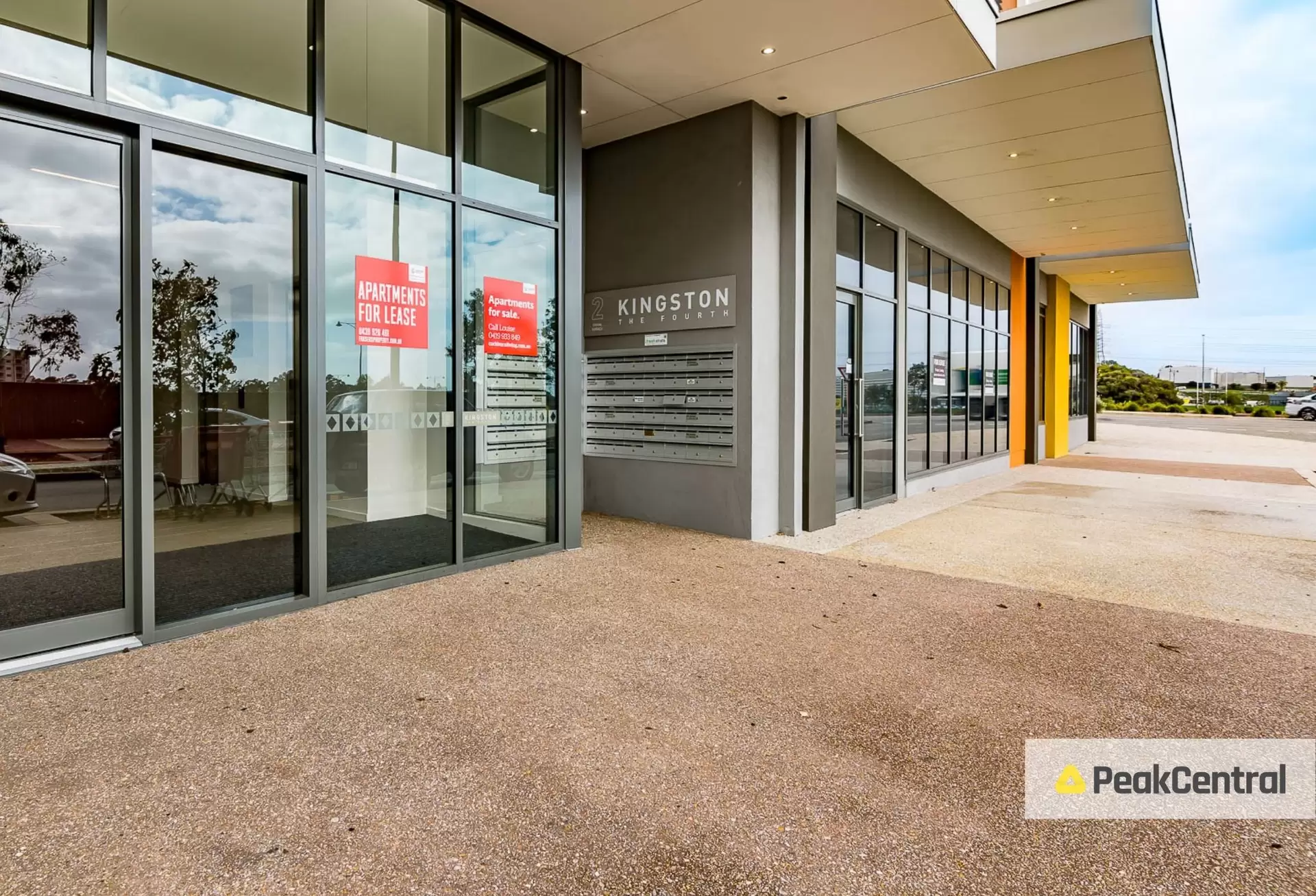 182/2 Signal Terrace, Cockburn Central Sold by Peak Central Property Group - image 1