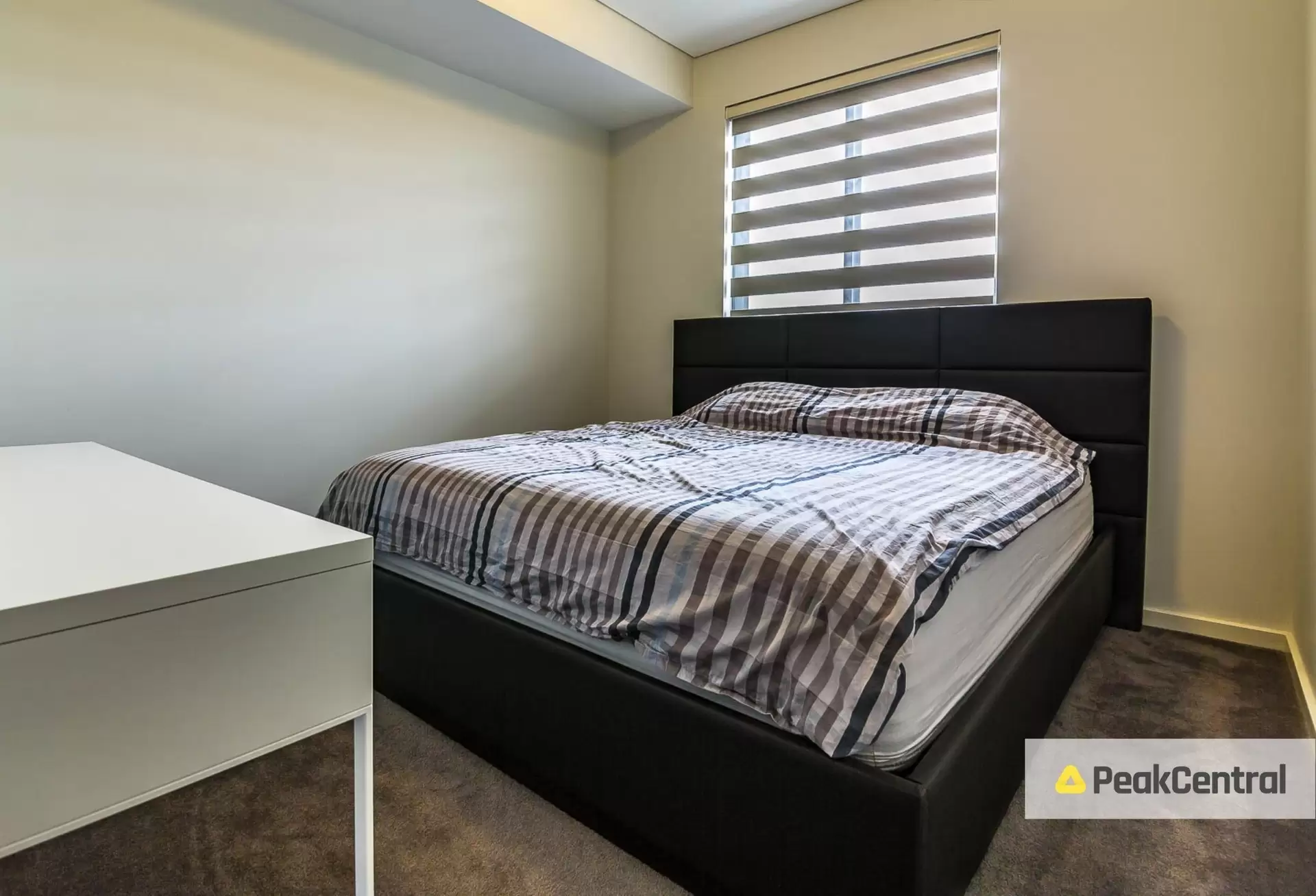 182/2 Signal Terrace, Cockburn Central Sold by Peak Central Property Group - image 1