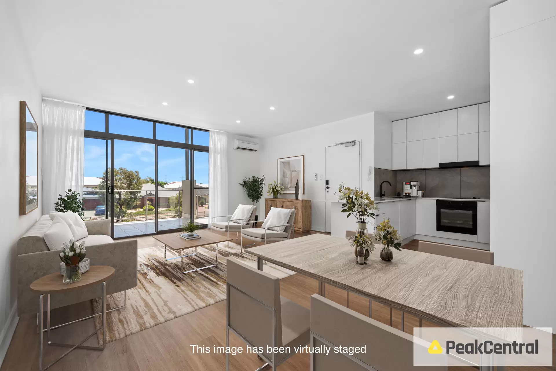 18/105 Wentworth Parade, Success Sold by Peak Central Property Group - image 1