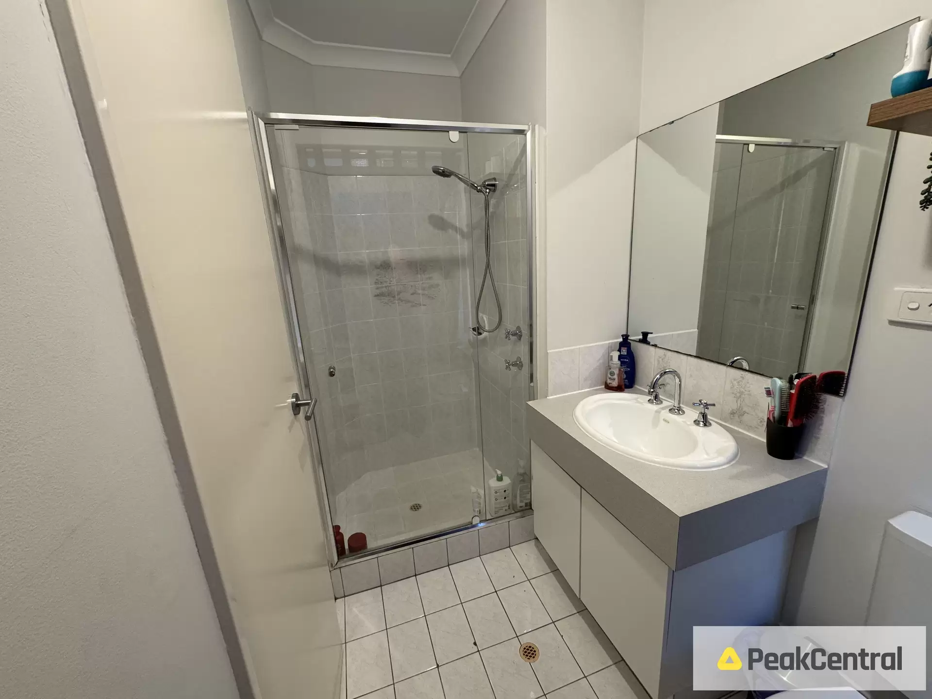 17 St Andrews Loop, Cooloongup Sold by Peak Central Property Group - image 1