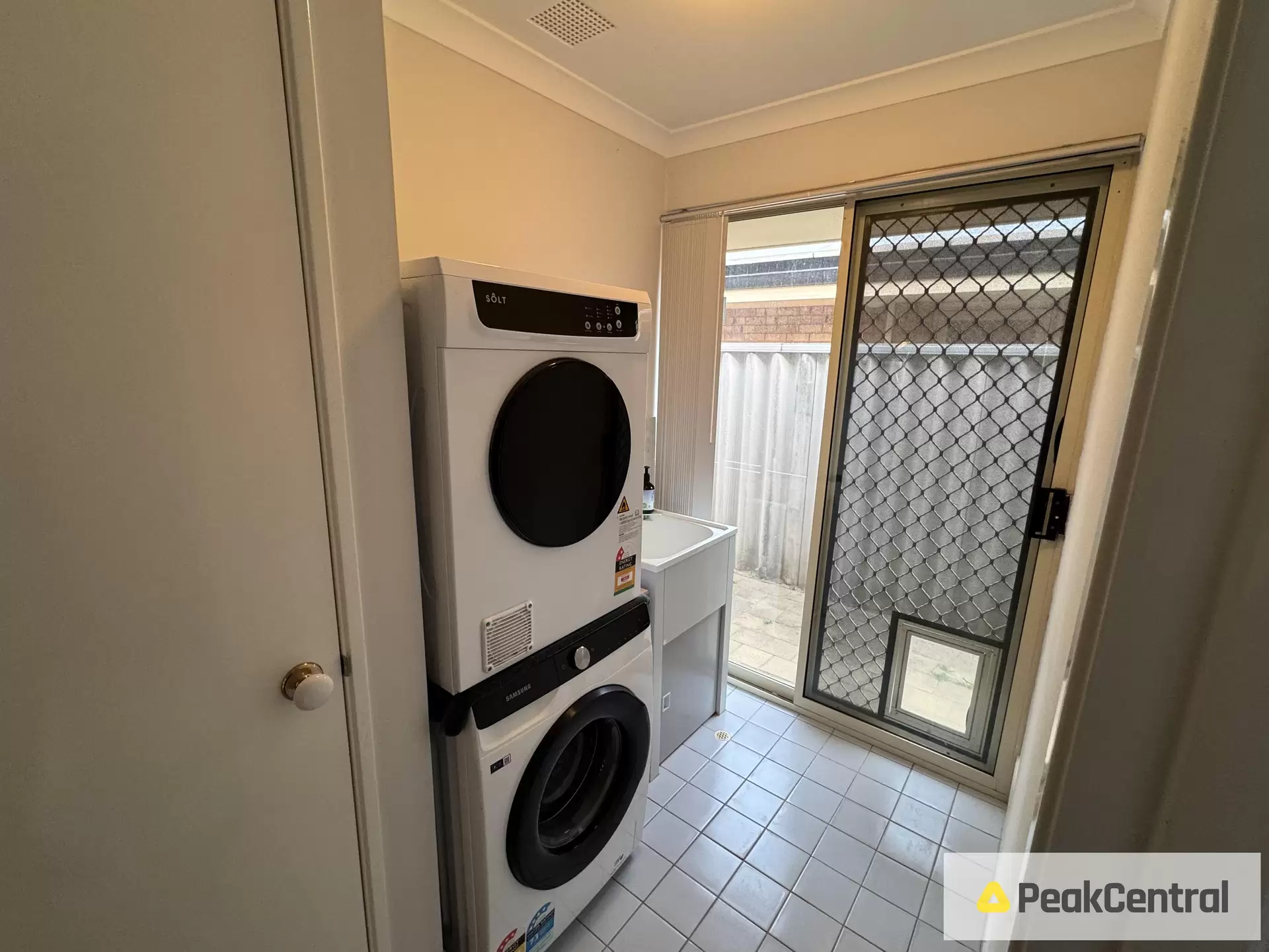 17 St Andrews Loop, Cooloongup Sold by Peak Central Property Group - image 1