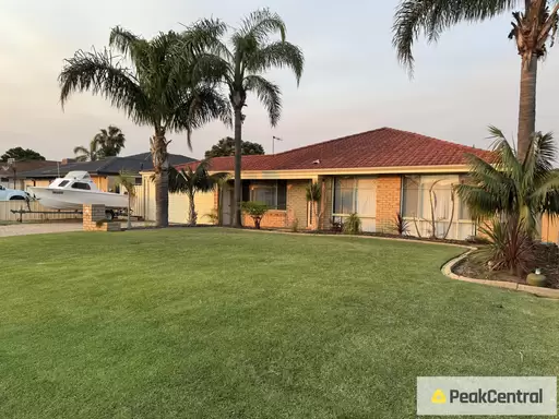 17 St Andrews Loop, Cooloongup Sold by Peak Central Property Group