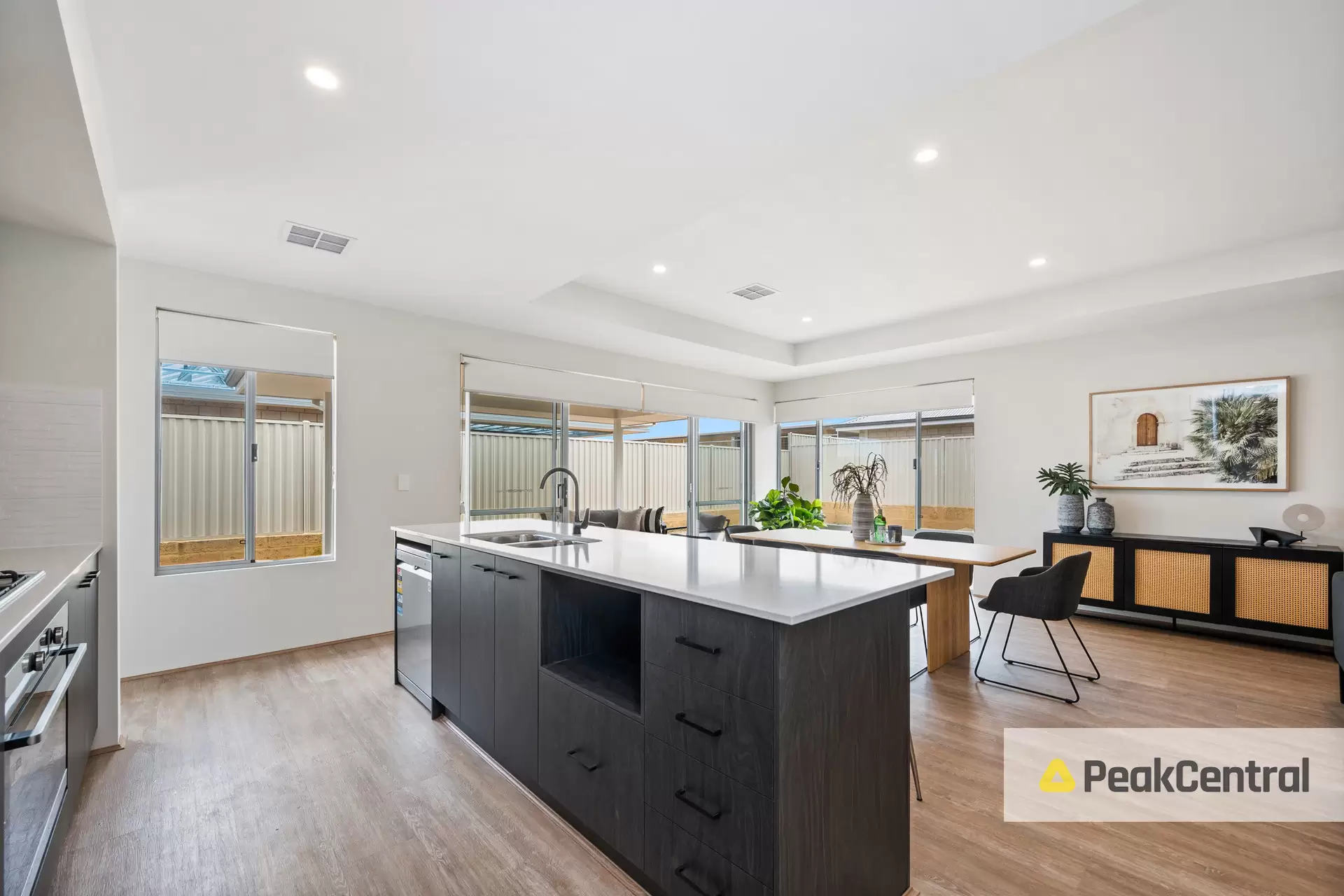 18 Raffles Way, Golden Bay Sold by Peak Central Property Group - image 7