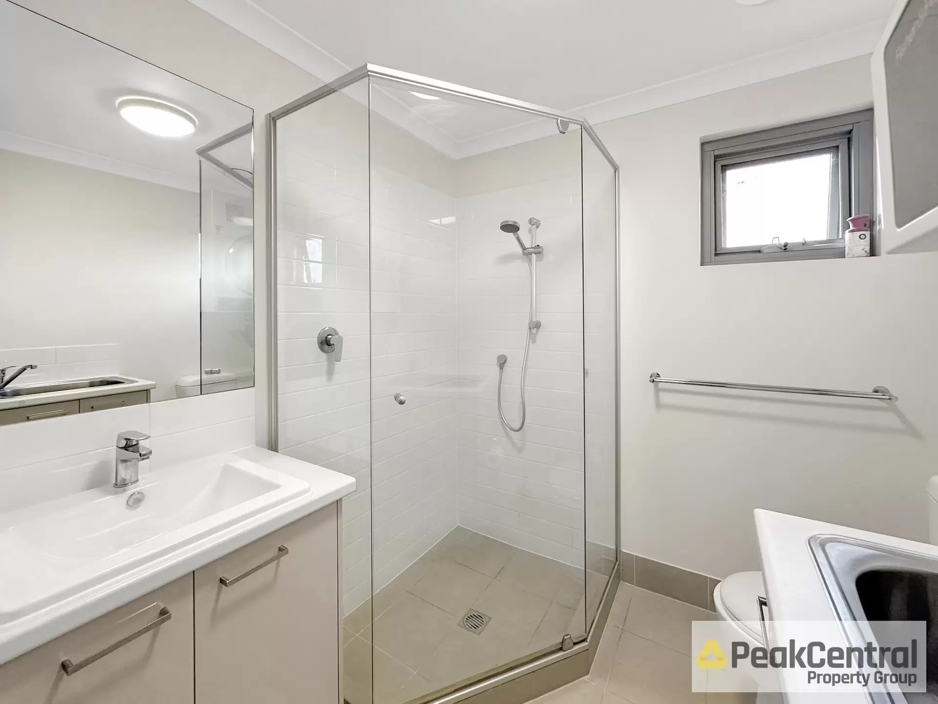 45/1 Kentucky Court, Cockburn Central Leased by Peak Central Property Group - image 1