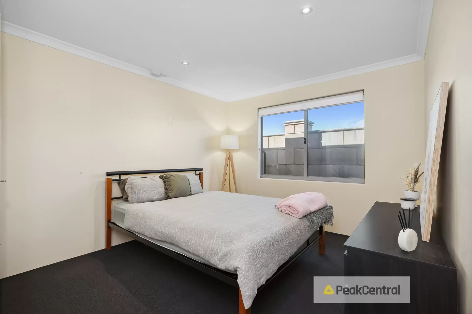 10 Hermitage View, Secret Harbour Sold by Peak Central Property Group - image 1