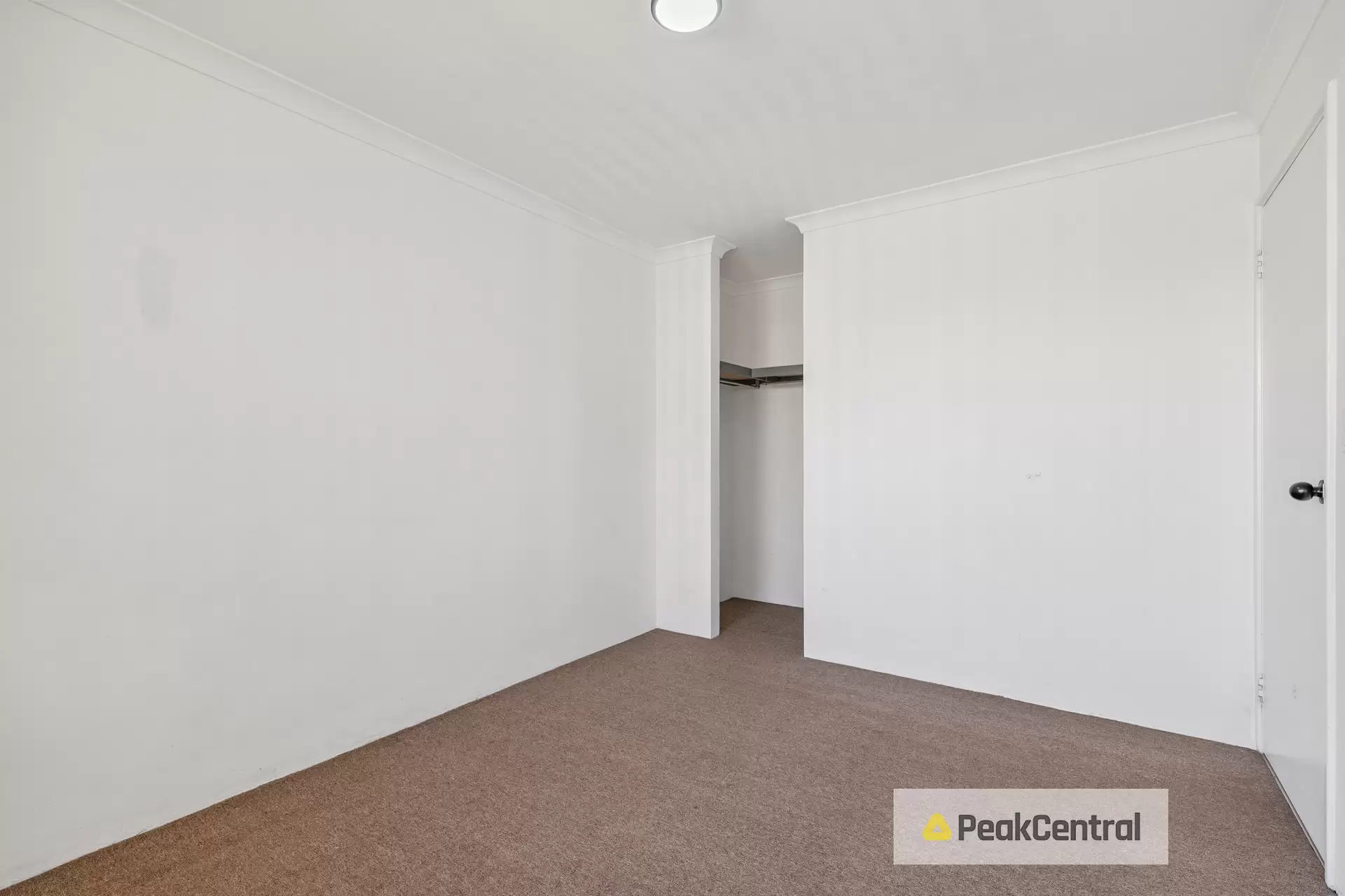 9 Flores Place, Waikiki Sold by Peak Central Property Group - image 1