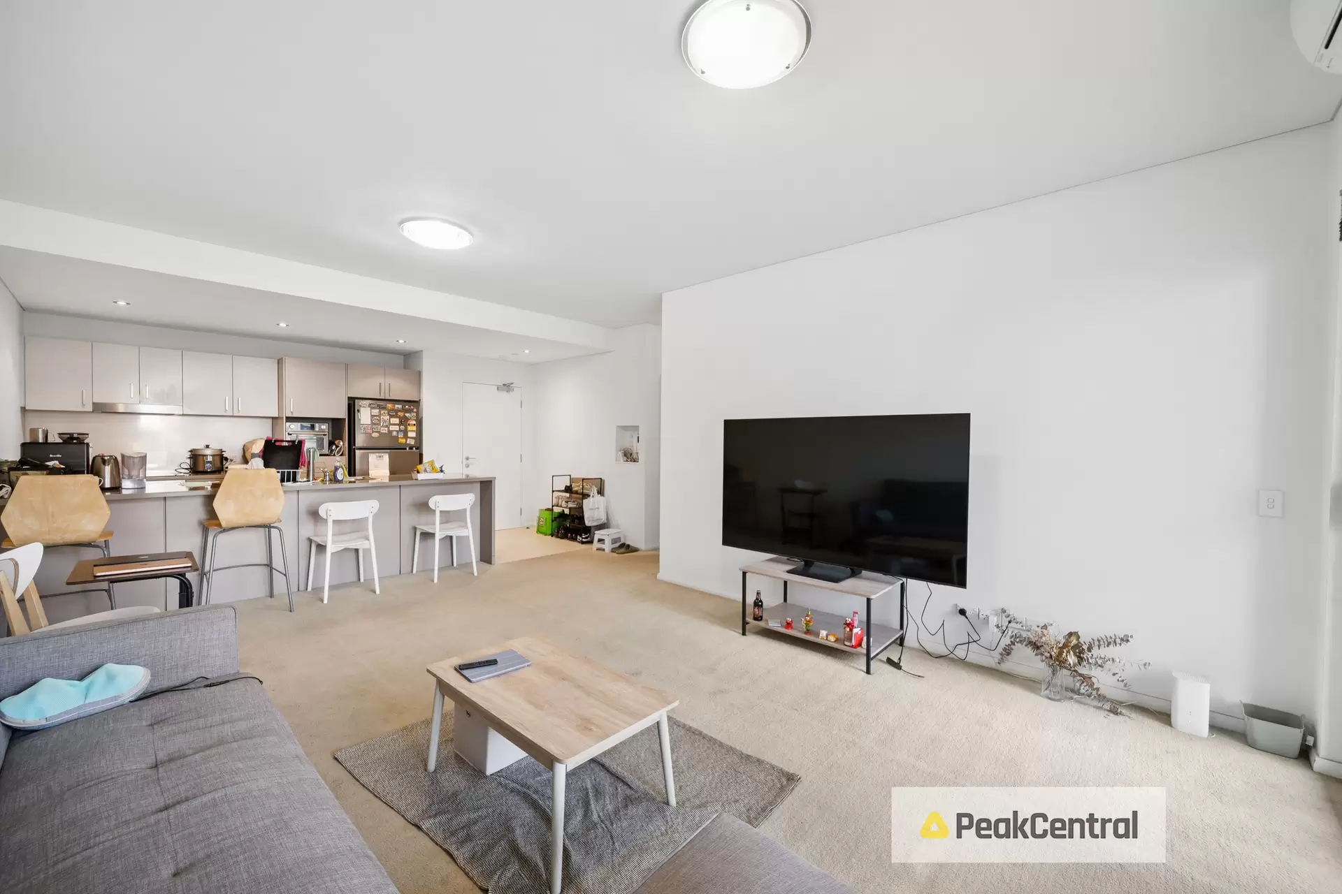 30/1 Stockton Bend, Cockburn Central Sold by Peak Central Property Group - image 1