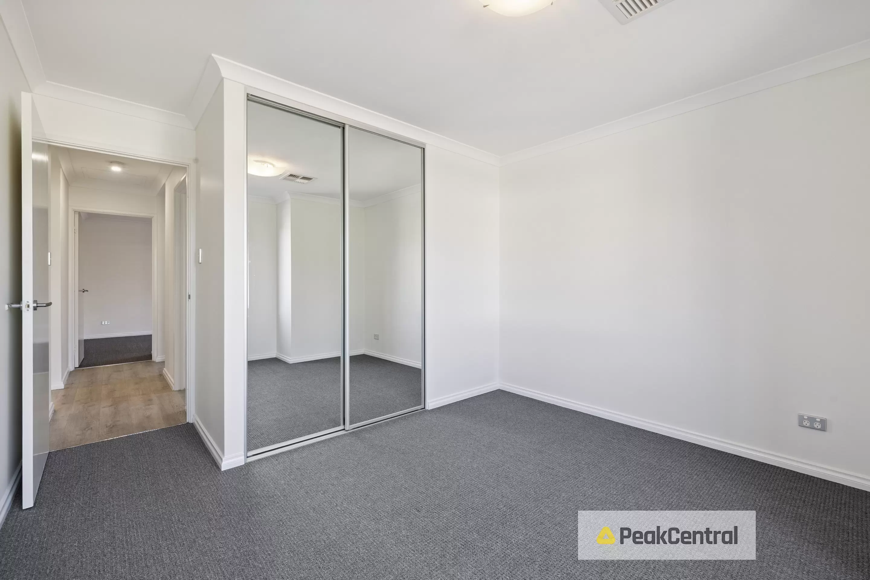 30 Wintergreen Crescent, Treeby Sold by Peak Central Property Group - image 16