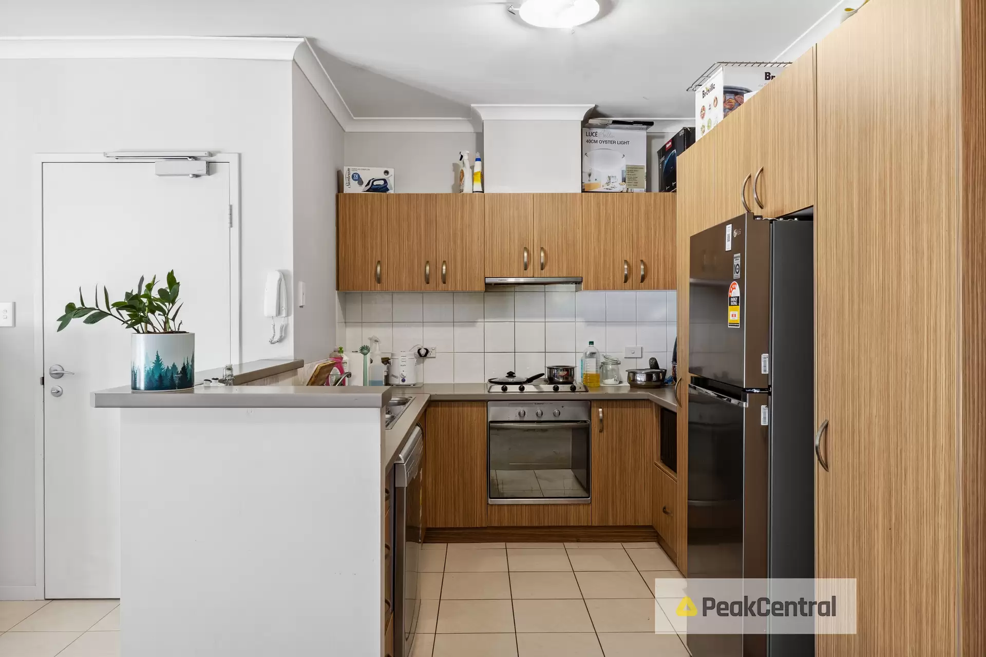 24/105 Wentworth Parade, Success Sold by Peak Central Property Group - image 1