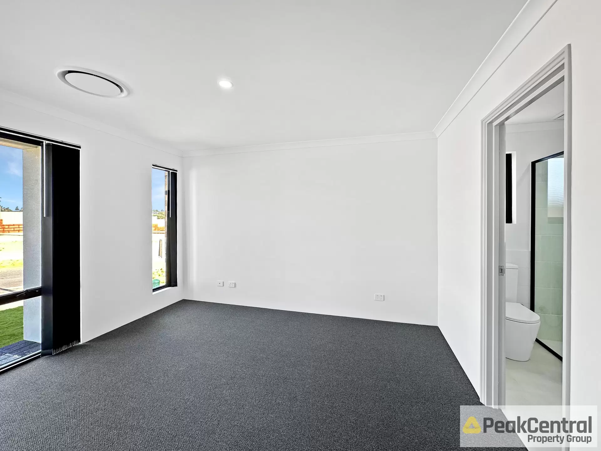 10 Sardinia Place, Hammond Park Leased by Peak Central Property Group - image 1