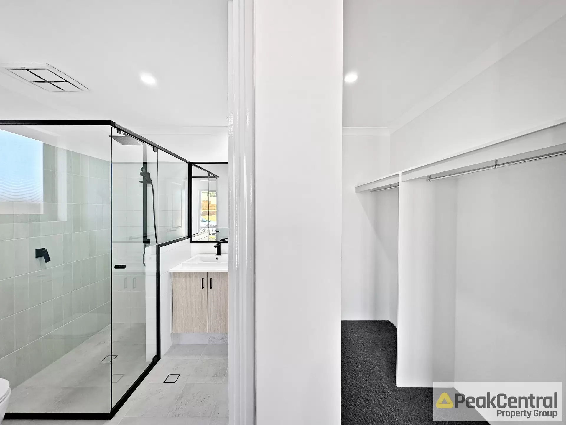 10 Sardinia Place, Hammond Park Leased by Peak Central Property Group - image 1