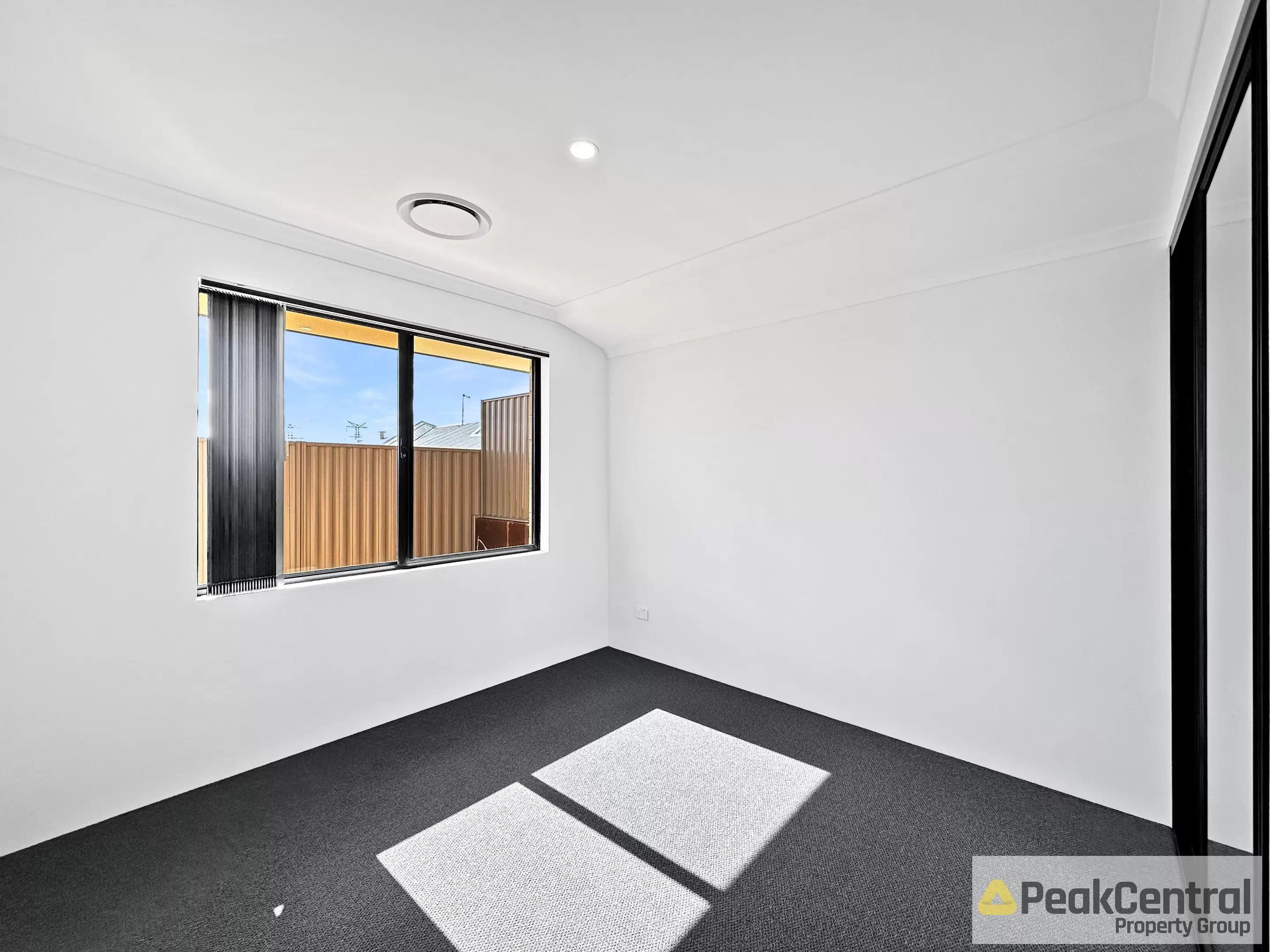 10 Sardinia Place, Hammond Park Leased by Peak Central Property Group - image 15