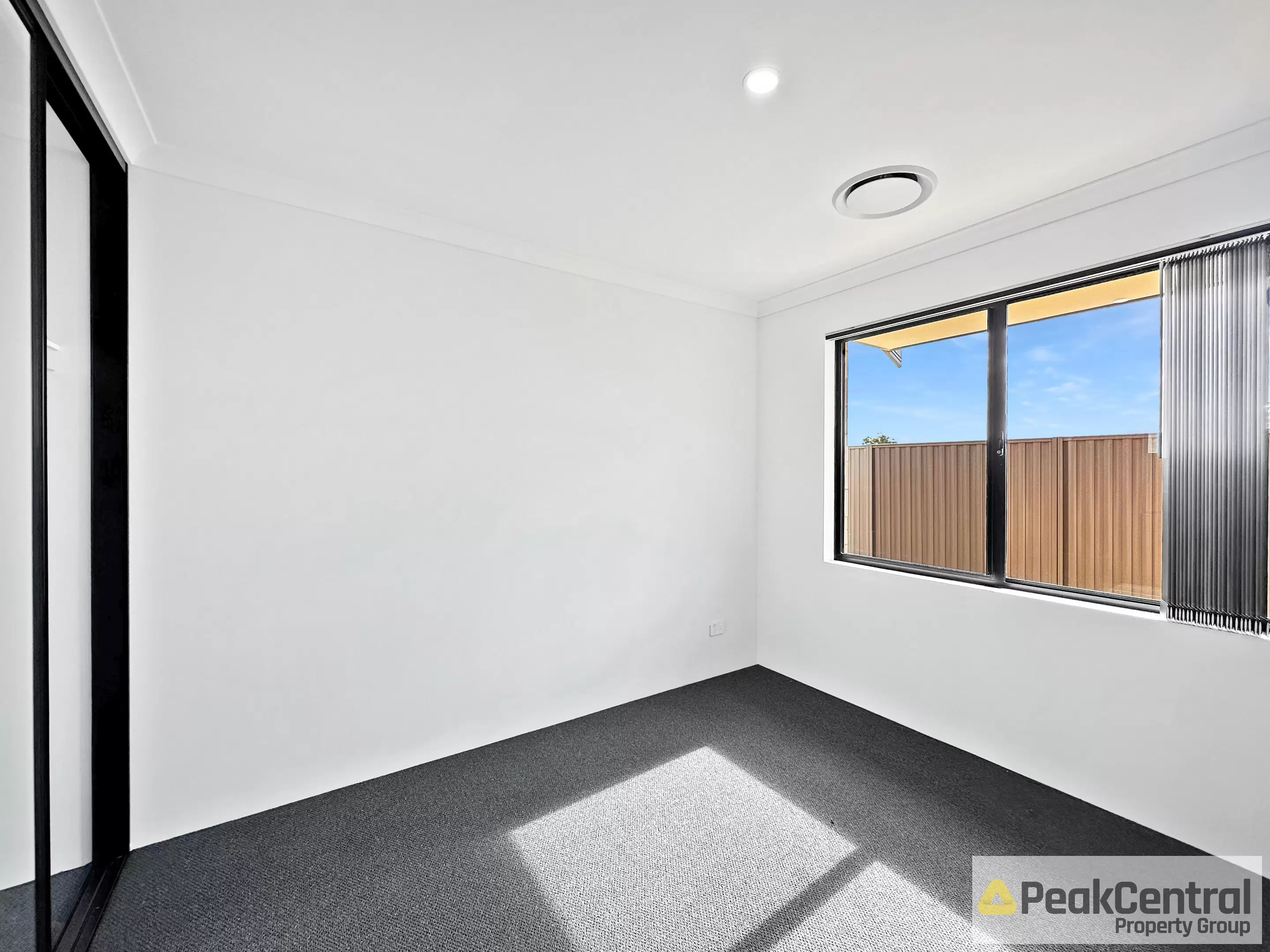 10 Sardinia Place, Hammond Park Leased by Peak Central Property Group - image 16