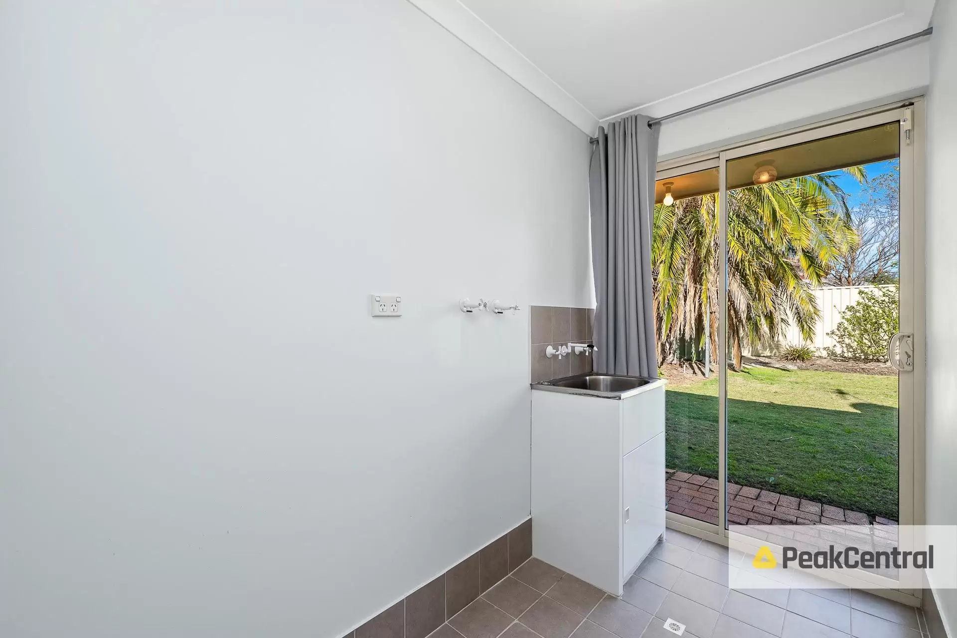 24 Freshwater Drive, Atwell Sold by Peak Central Property Group - image 14