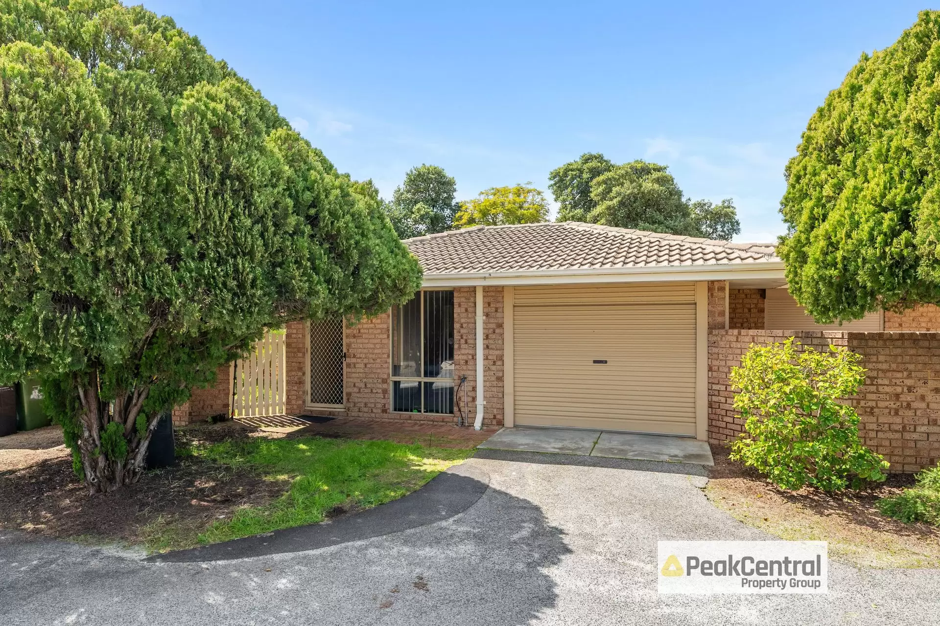 22/208 Burslem Drive, Maddington Sold by Peak Central Property Group - image 1