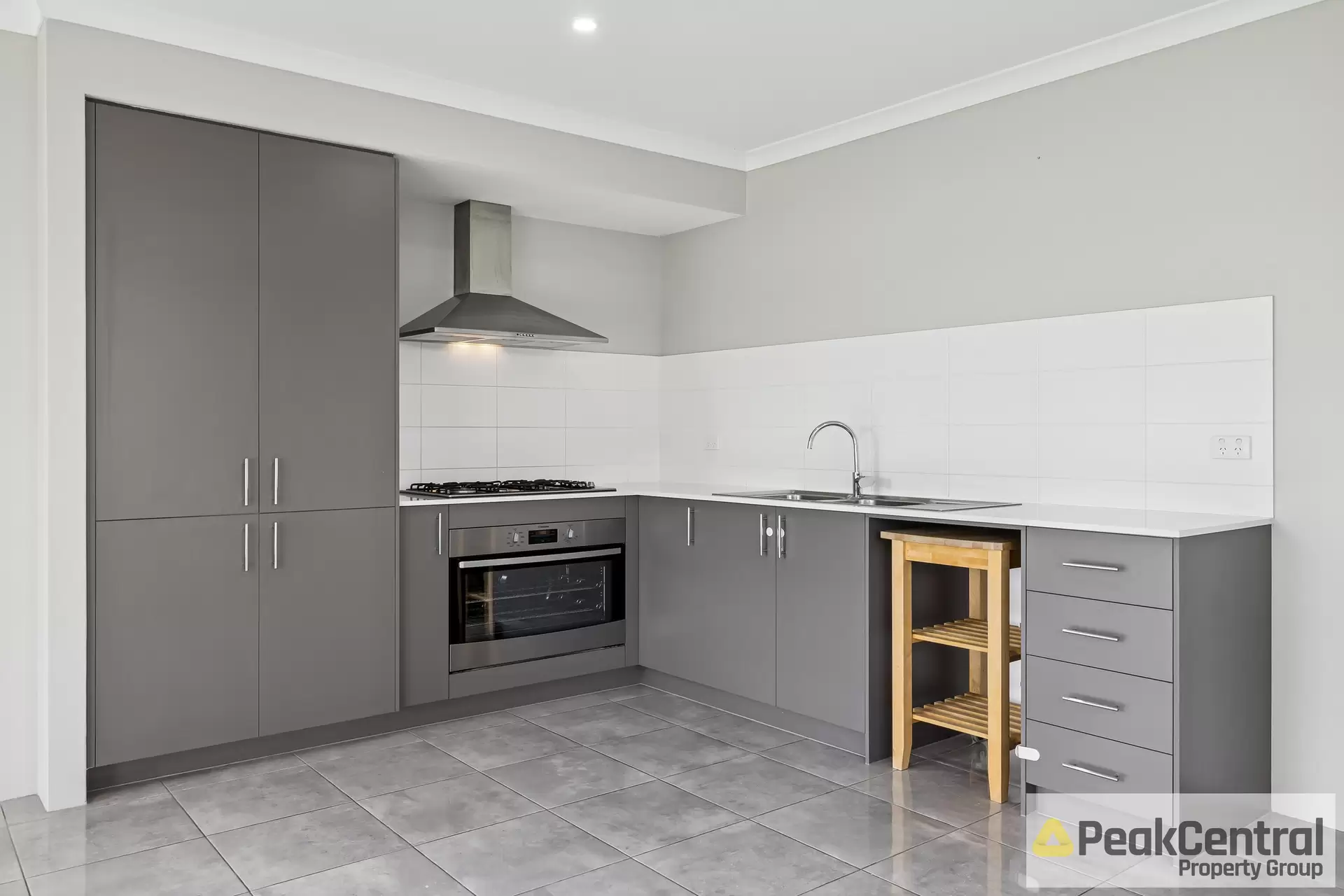4 Exbury Lane, Success Sold by Peak Central Property Group - image 1
