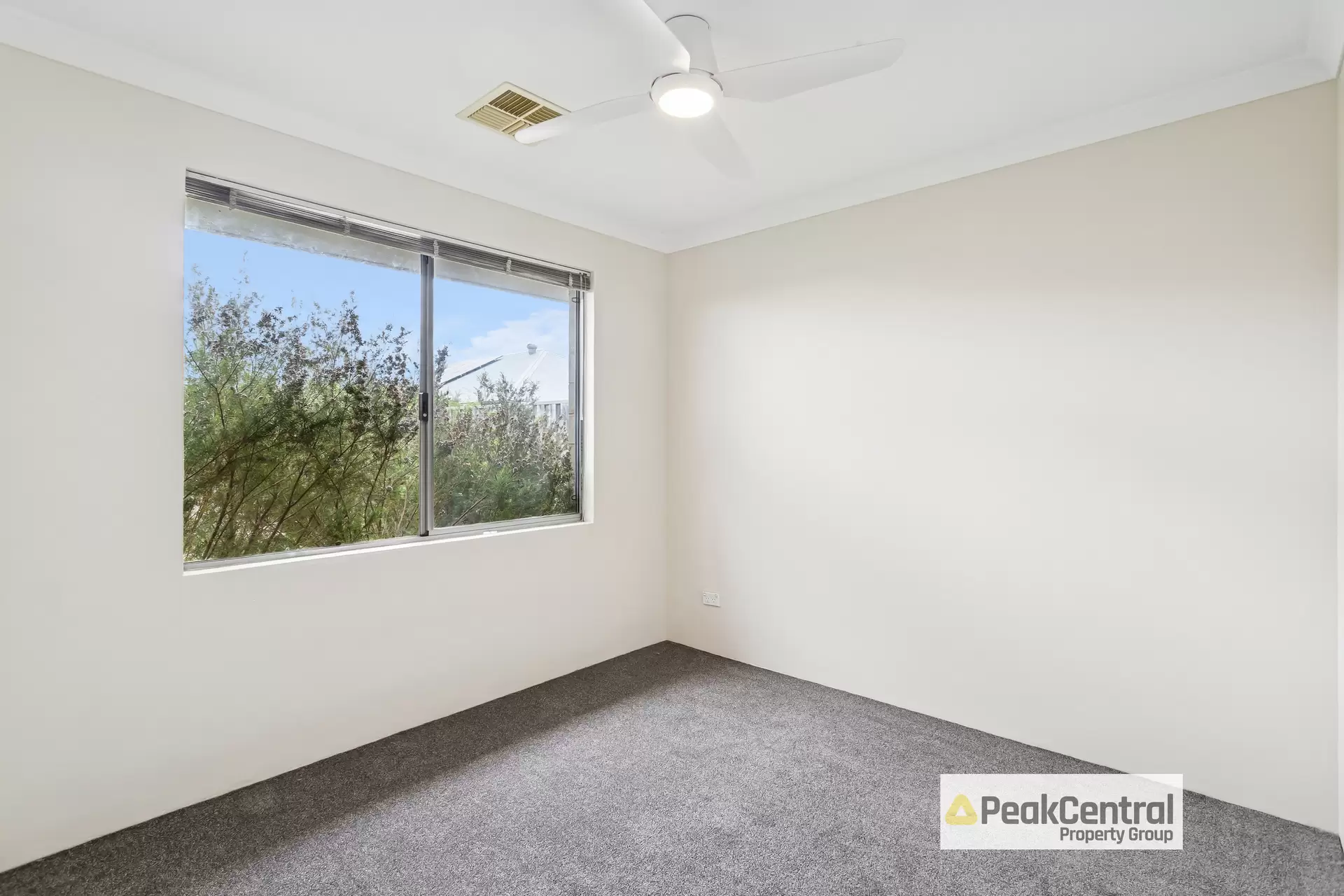 41 Aventurine Parade, Wellard Sold by Peak Central Property Group - image 1