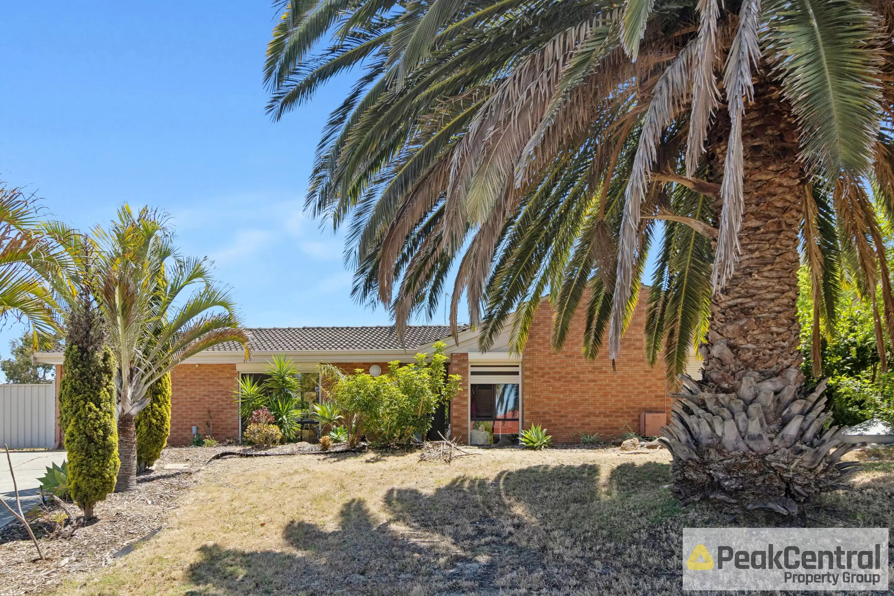 1 Robertson Place, Bibra Lake Sold by Peak Central Property Group - image 2