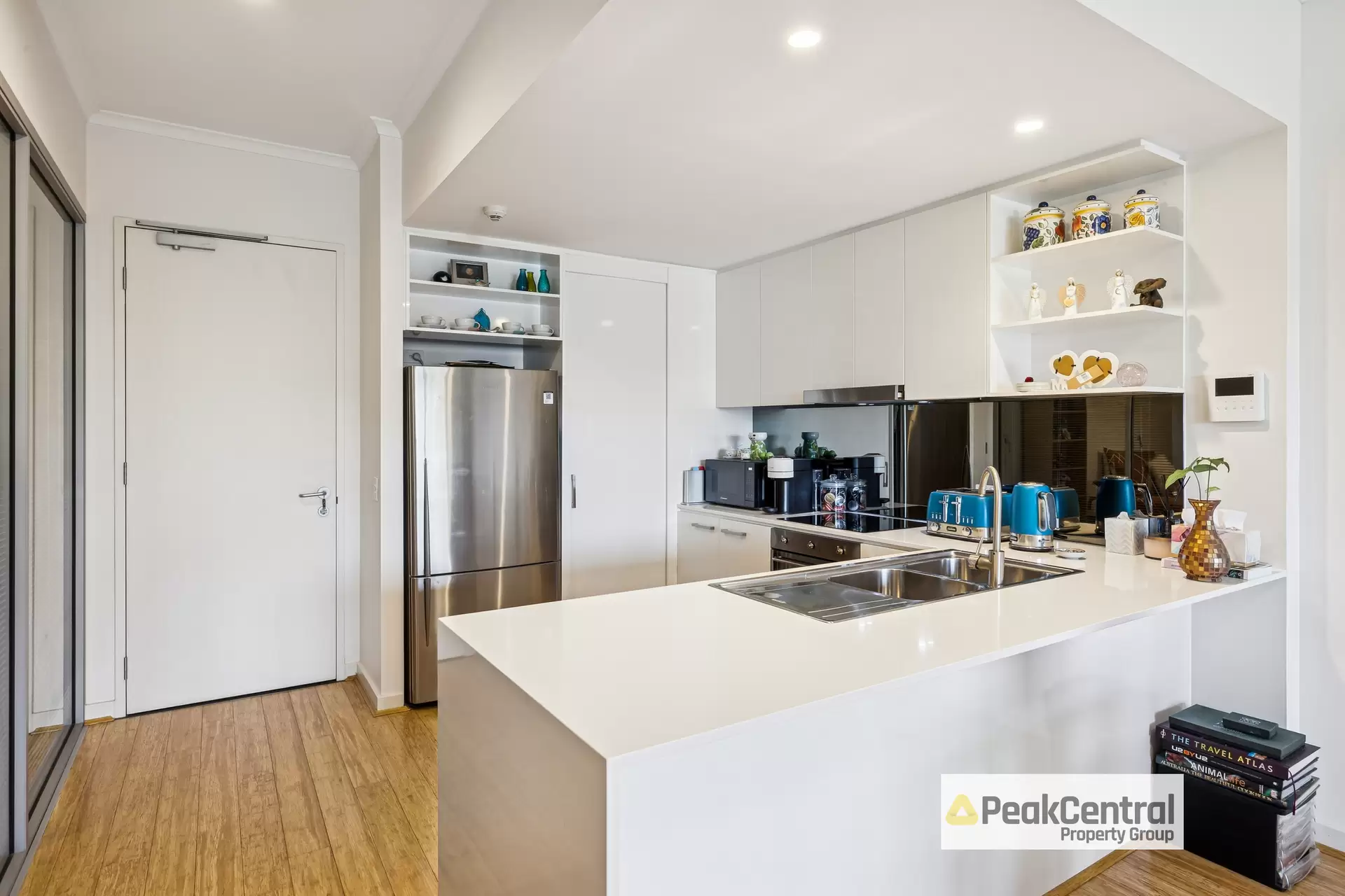 72/1 Silas Street, East Fremantle Sold by Peak Central Property Group - image 1