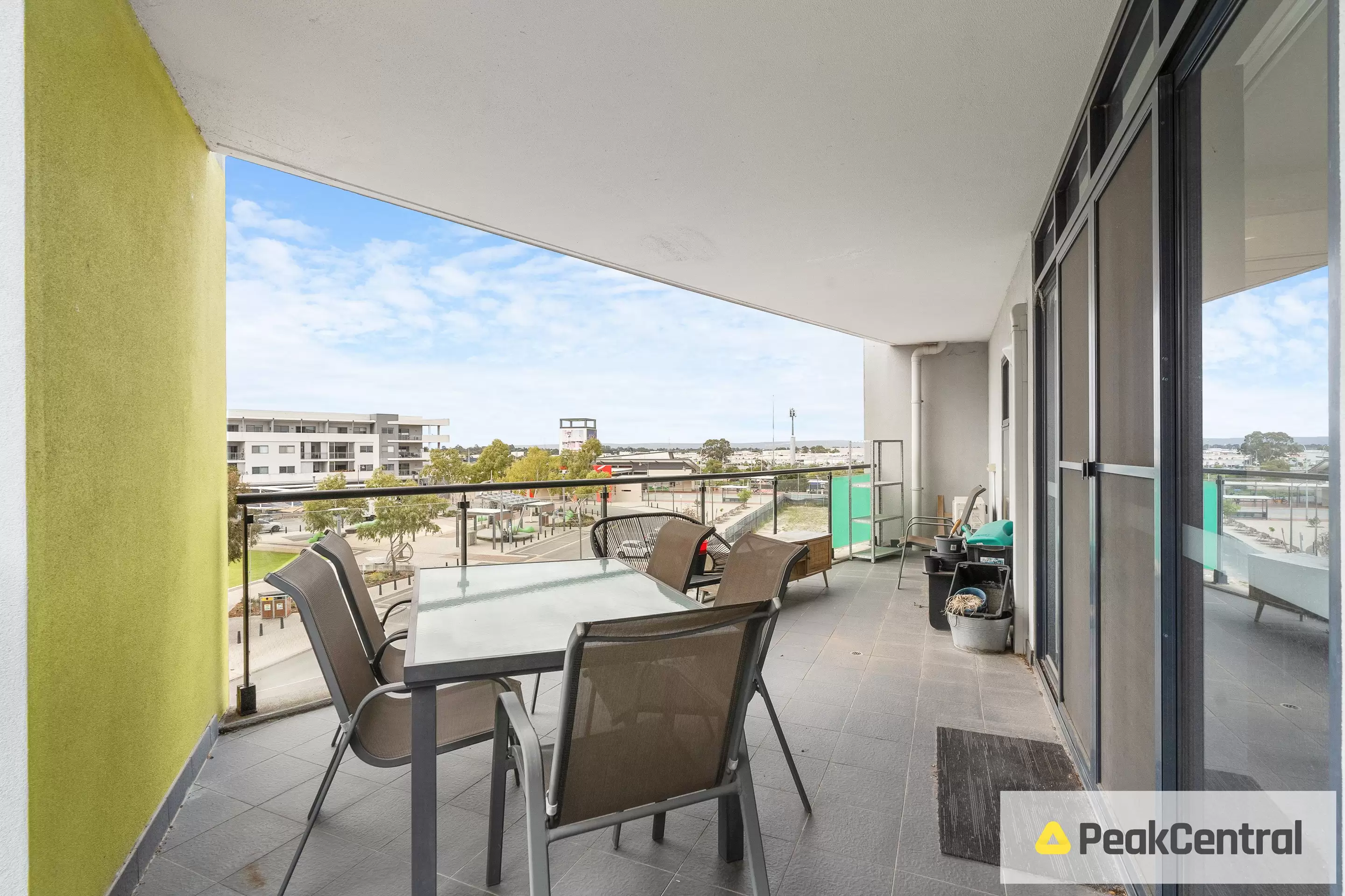 27/2 Points Way, Cockburn Central Sold by Peak Central Property Group - image 8