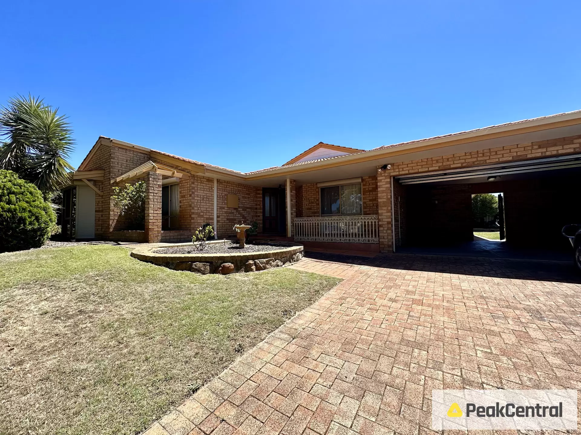 8 Kearsley Rise, Murdoch Leased by Peak Central Property Group - image 1