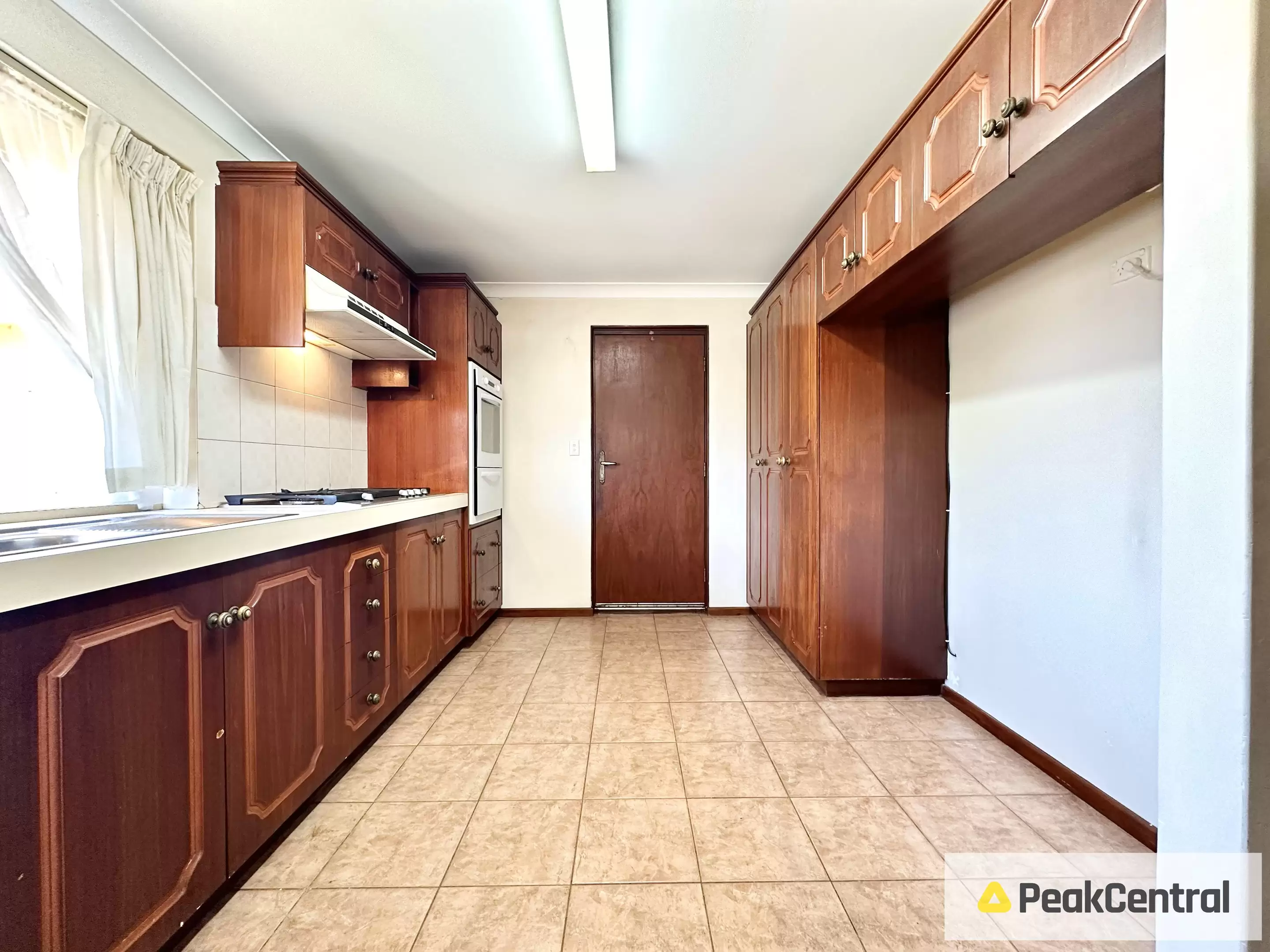 8 Kearsley Rise, Murdoch Leased by Peak Central Property Group - image 9