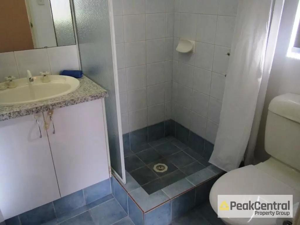 10 Baler Court, Hammond Park Leased by Peak Central Property Group - image 4