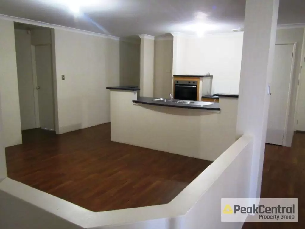 10 Baler Court, Hammond Park Leased by Peak Central Property Group - image 6