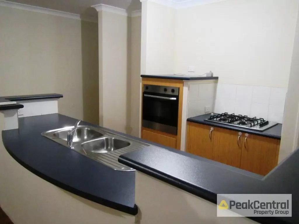 10 Baler Court, Hammond Park Leased by Peak Central Property Group - image 7