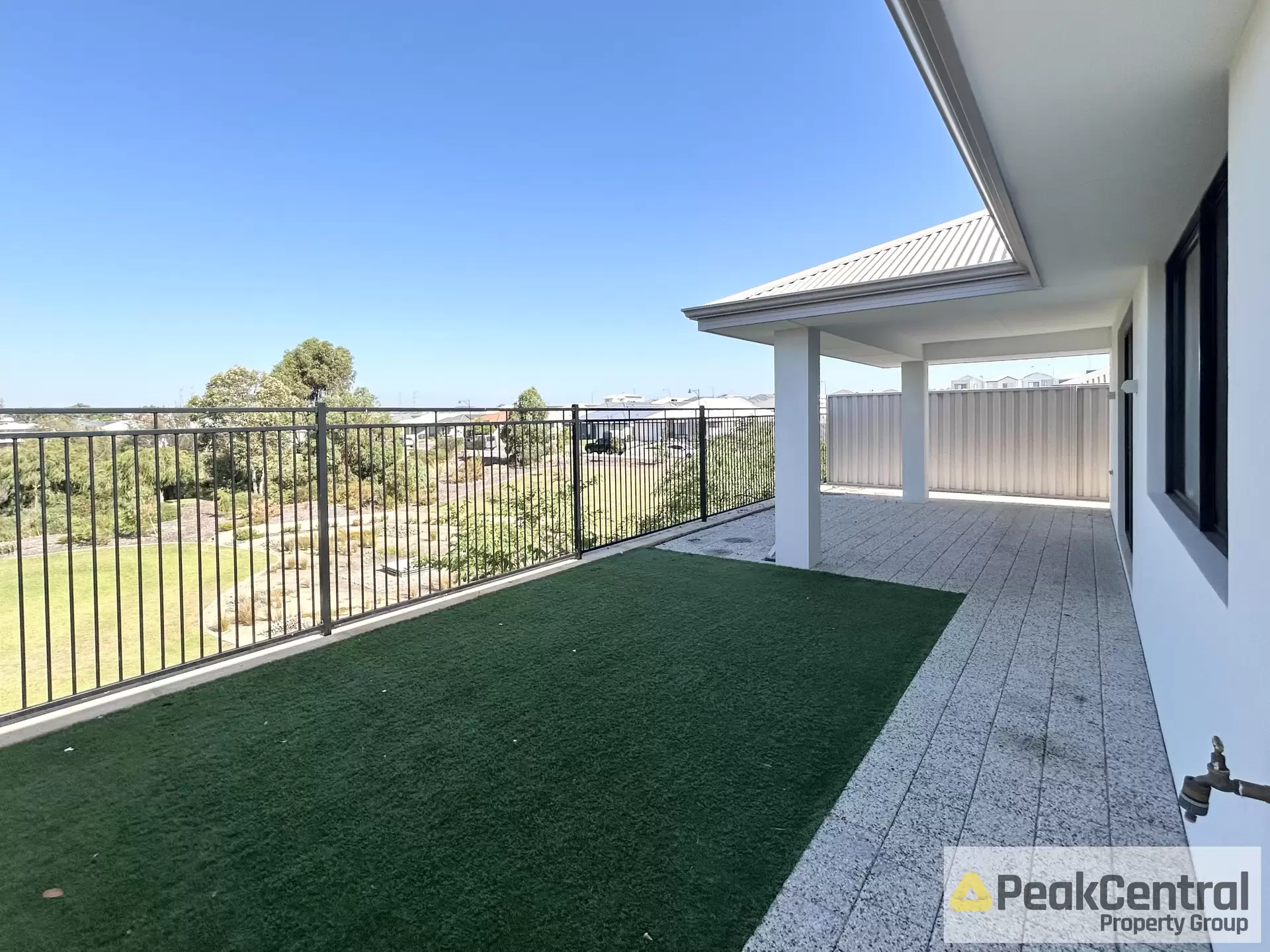 9 Fragrant Street, Hammond Park Leased by Peak Central Property Group - image 1
