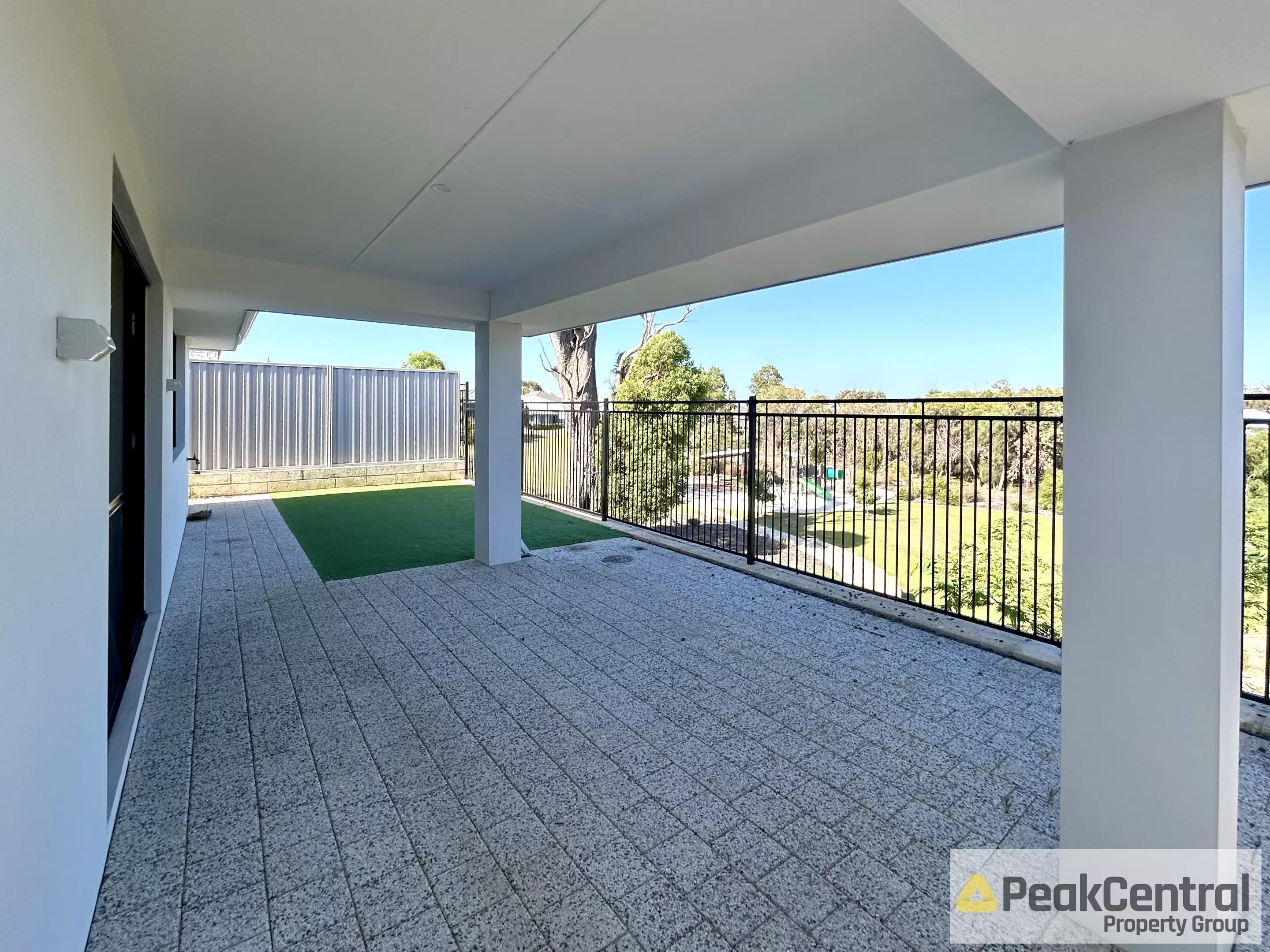 9 Fragrant Street, Hammond Park Leased by Peak Central Property Group - image 15