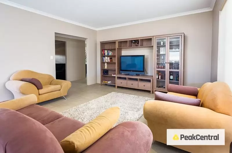 21 Pinelle Pwy, Aubin Grove Leased by Peak Central Property Group - image 6