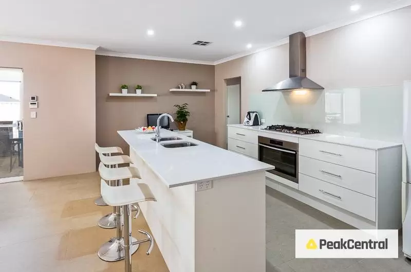 21 Pinelle Pwy, Aubin Grove Leased by Peak Central Property Group - image 2