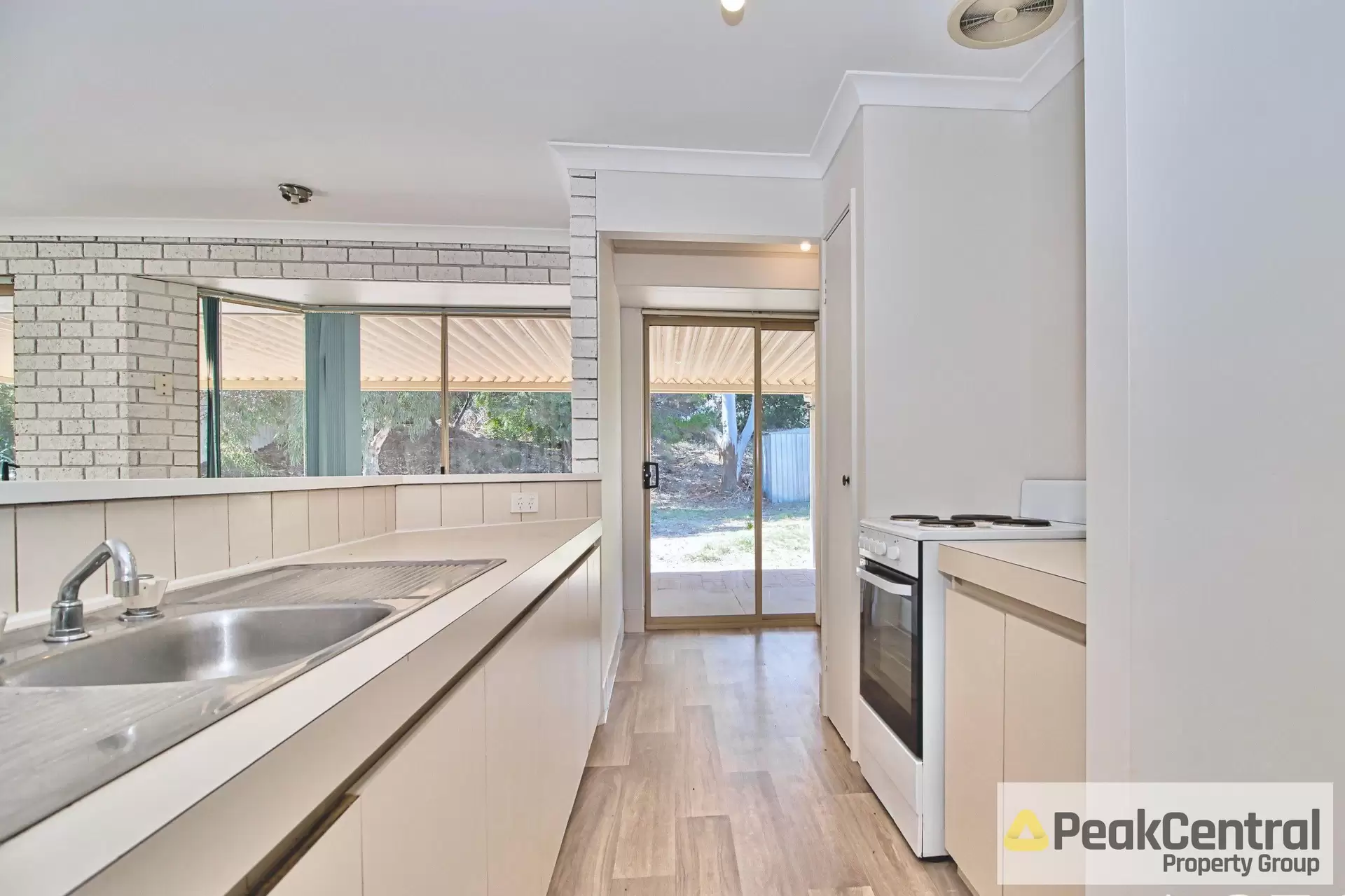 28 Ellendale Street, Golden Bay Leased by Peak Central Property Group - image 1