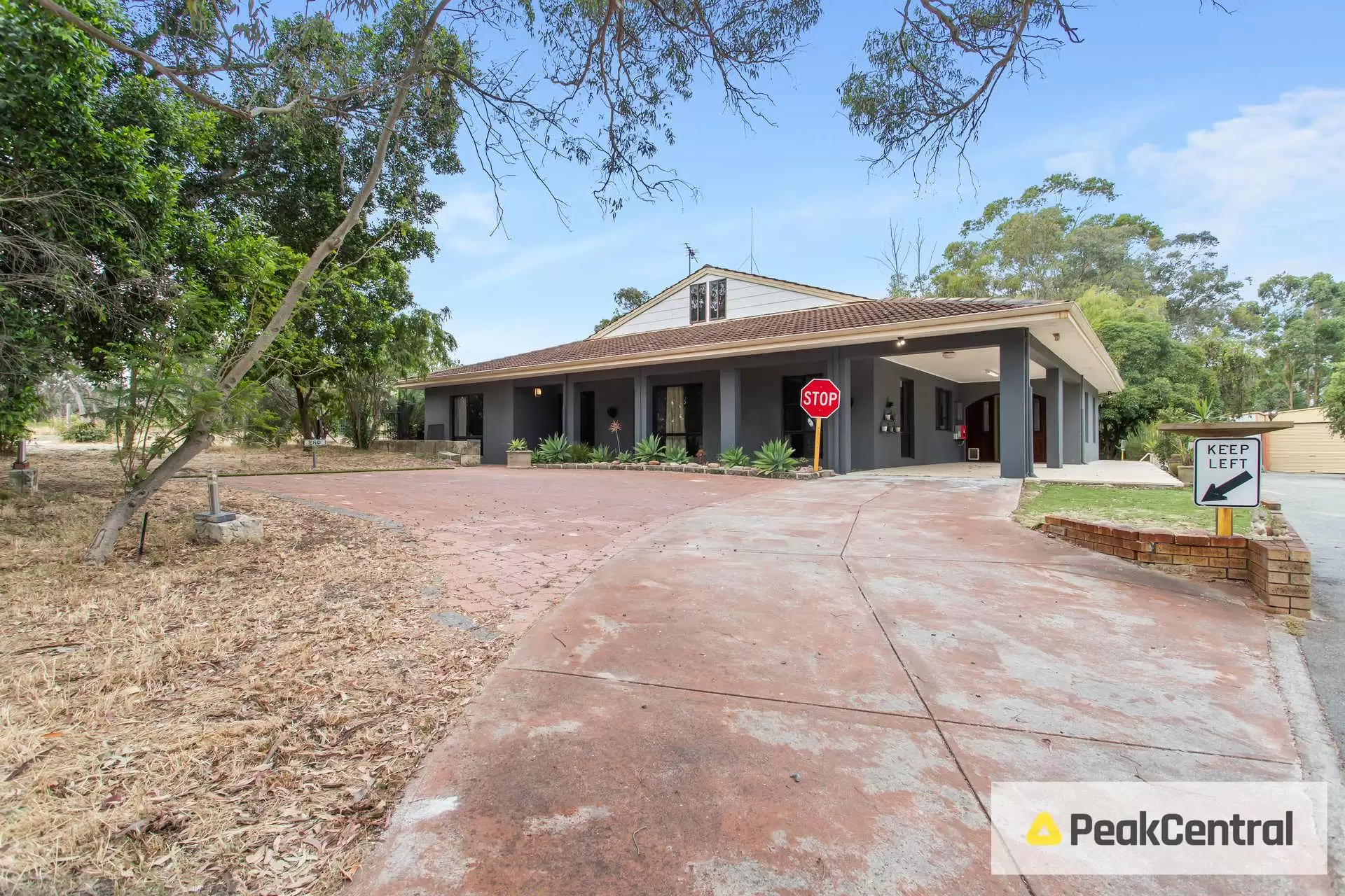 160 Robinson Road, Wandi Sold by Peak Central Property Group - image 2