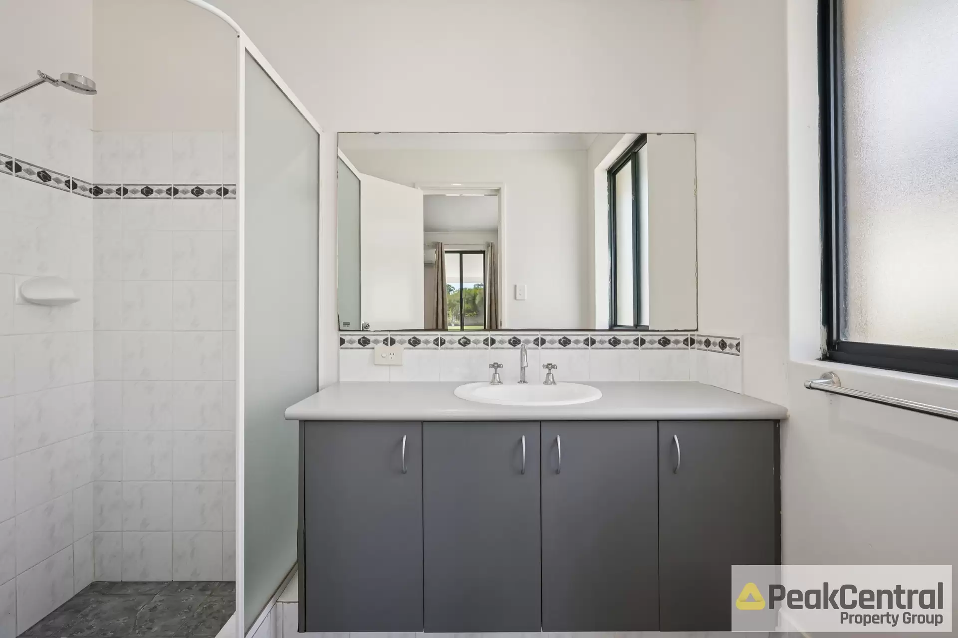 7 Mariposa Gardens, Success Leased by Peak Central Property Group - image 1