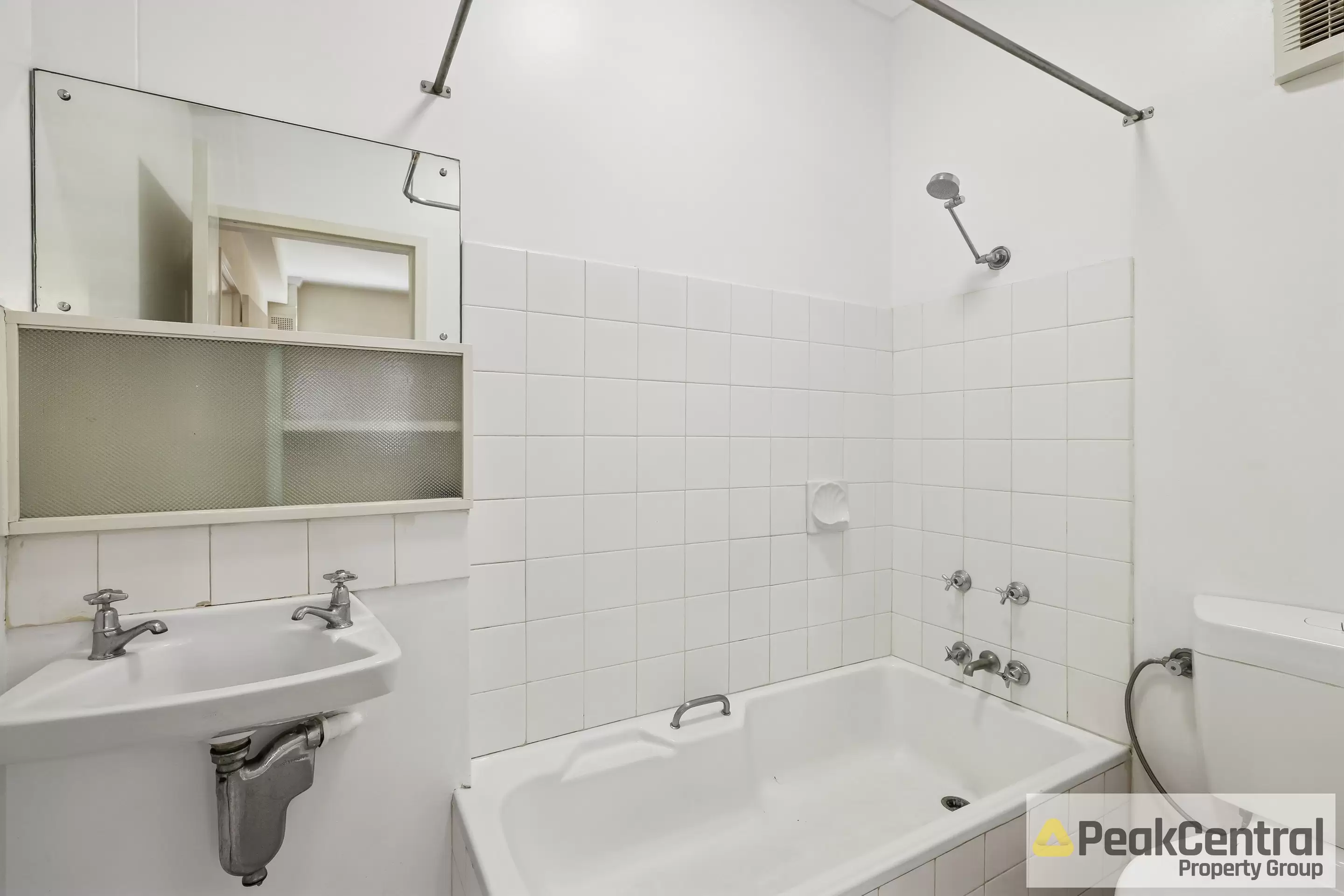 2/37 Paulik Way, Hamilton Hill Sold by Peak Central Property Group - image 9