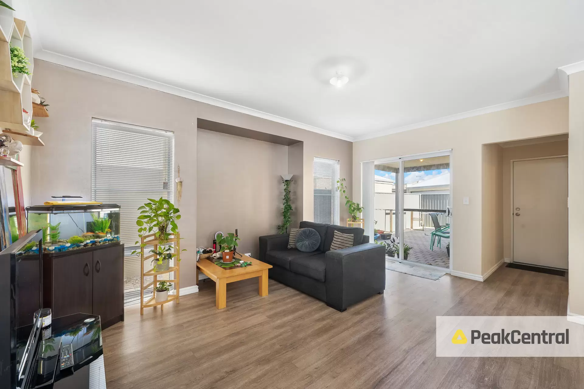 6 Cordata Avenue, Wandi Sold by Peak Central Property Group - image 5