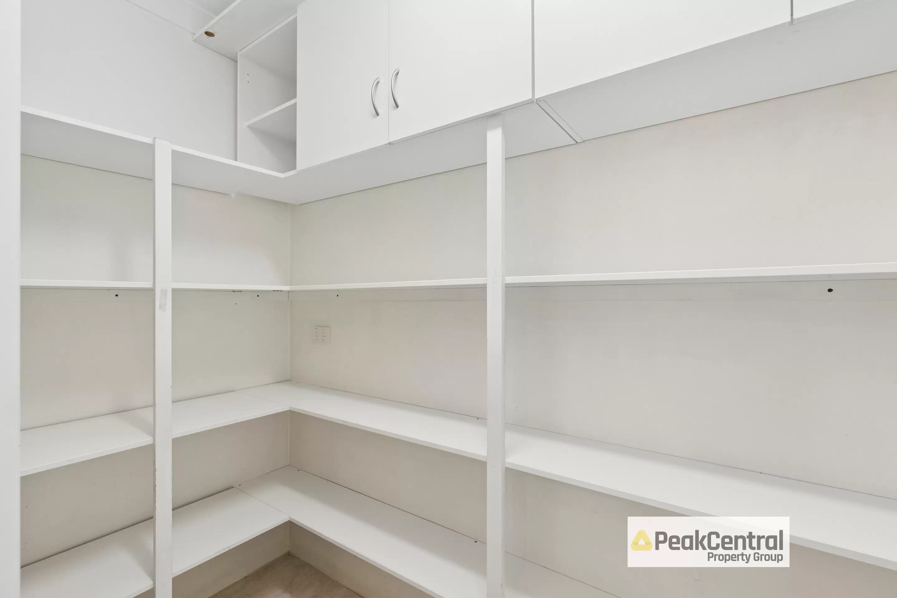 21 Hilarion Elbow, Hilbert Leased by Peak Central Property Group - image 4