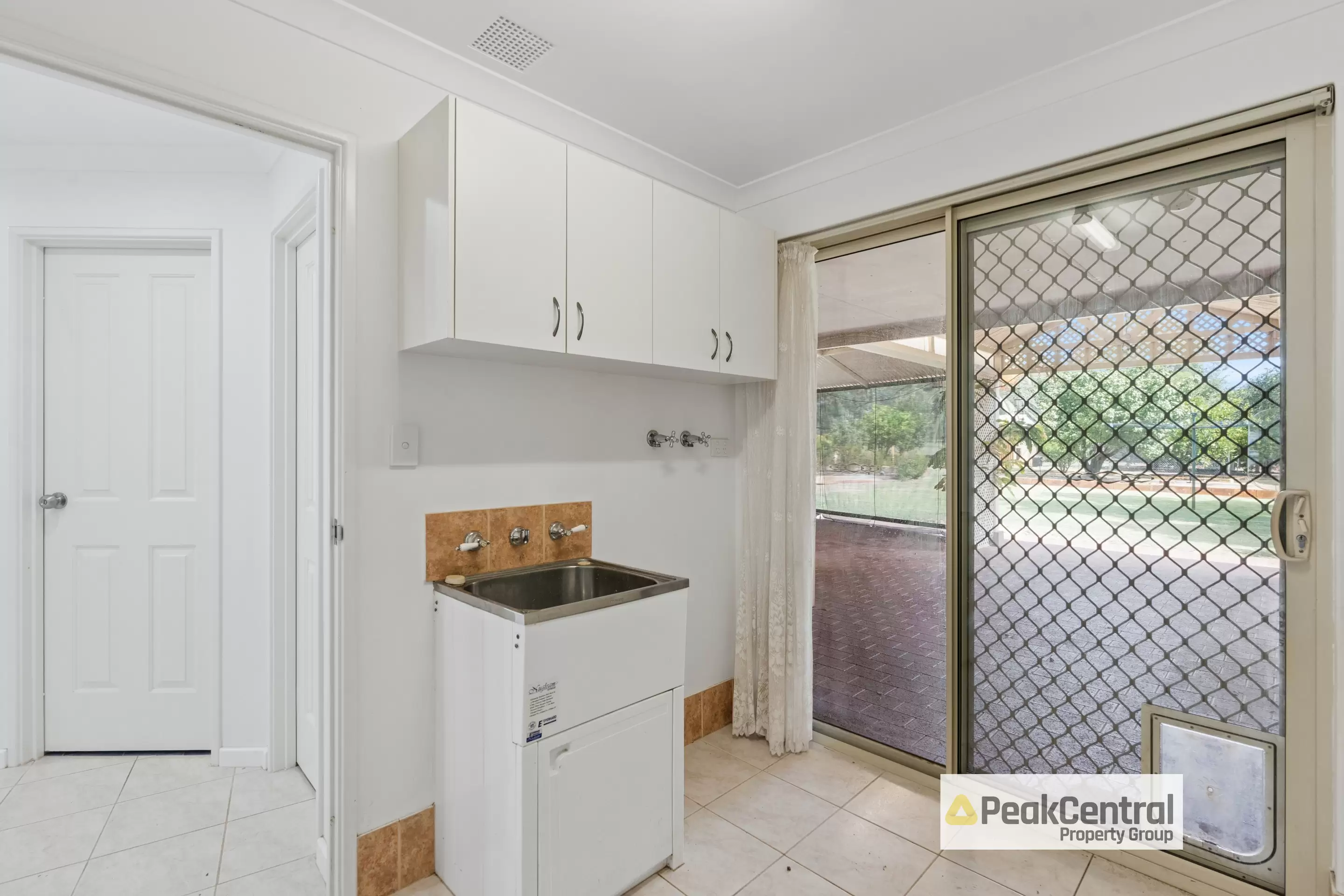 21 Hilarion Elbow, Hilbert Leased by Peak Central Property Group - image 12