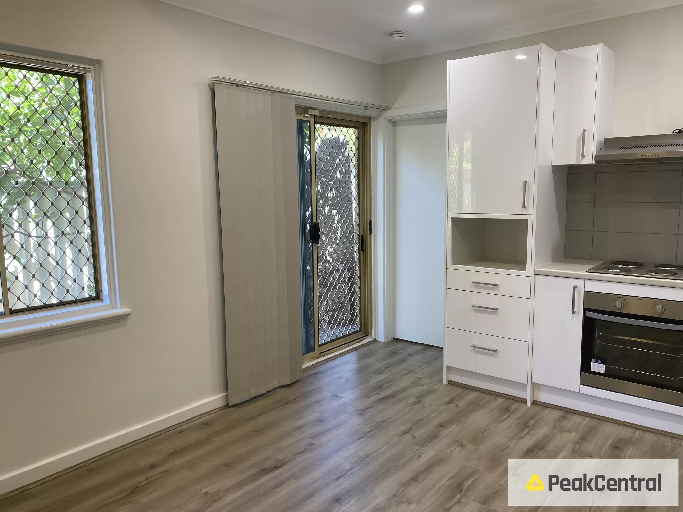 B/66 Frederick Road, Hamilton Hill Leased by Peak Central Property Group - image 3