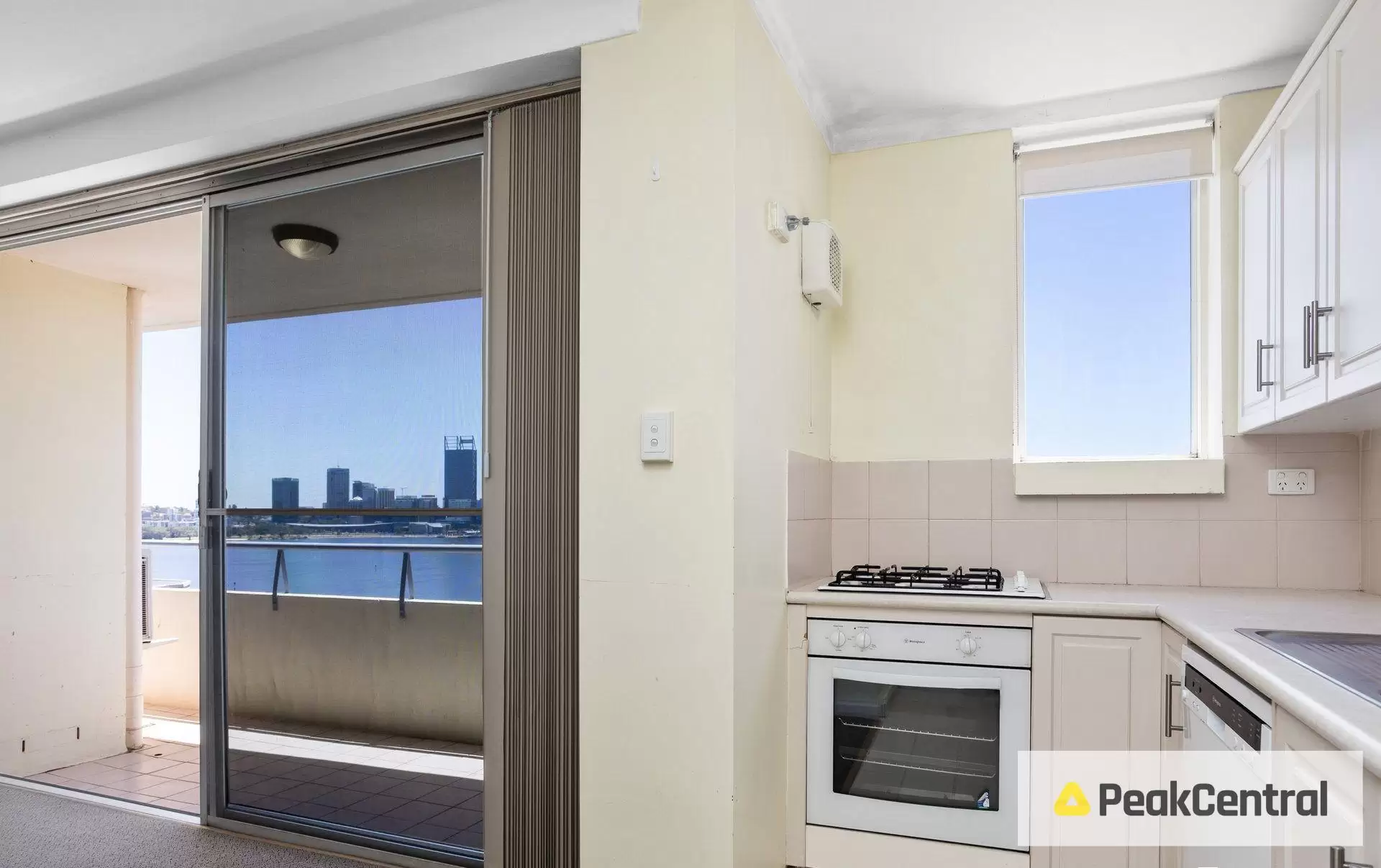 125/154 Mill Point Road, South Perth Sold by Peak Central Property Group - image 2