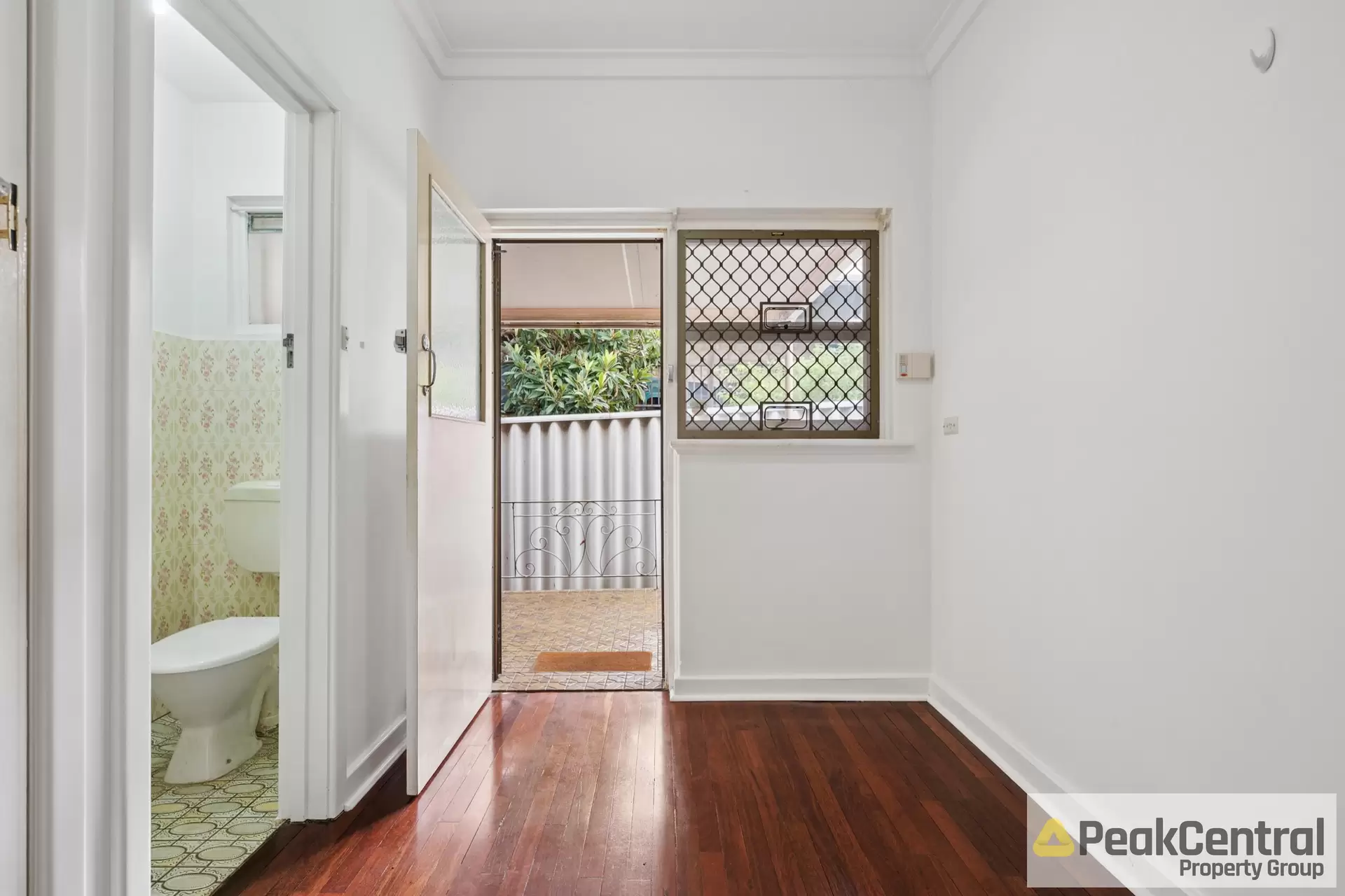89 Swanbourne Street, Fremantle Leased by Peak Central Property Group - image 1