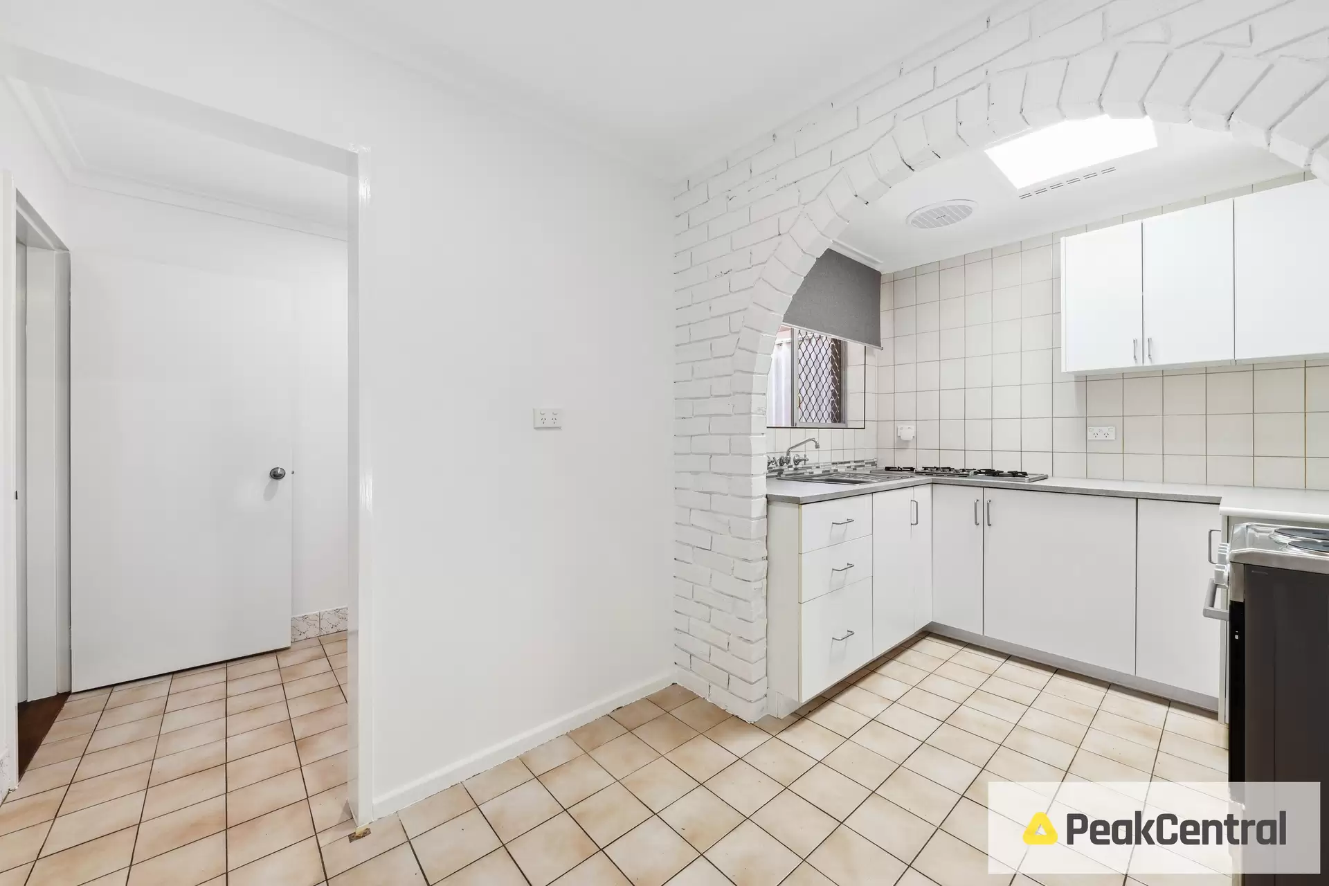6B Interim Road, Spearwood Leased by Peak Central Property Group - image 1