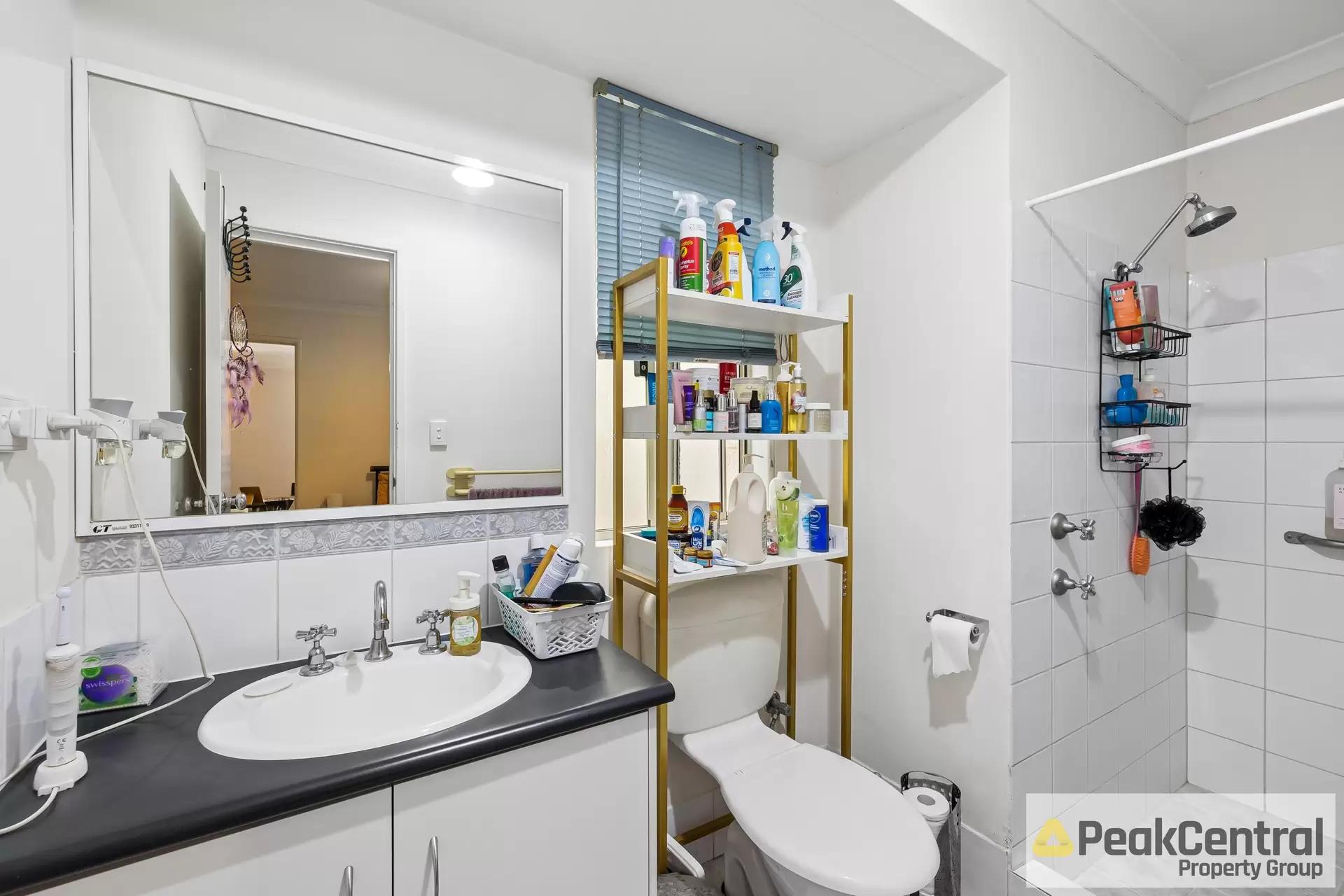 10/10 Peach Tree Way, Forrestfield Sold by Peak Central Property Group - image 1