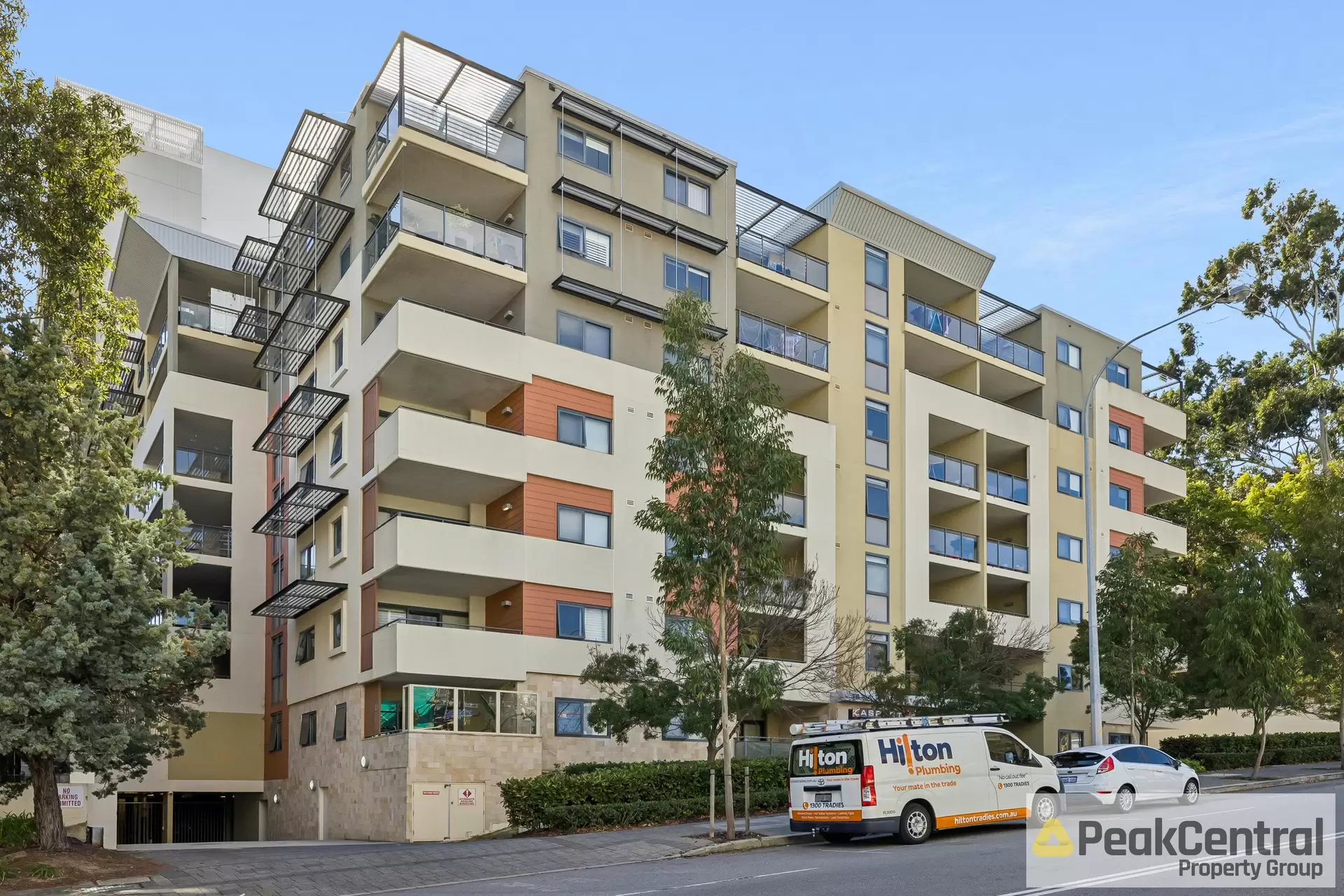 21/18 Wellington Street, East Perth Sold by Peak Central Property Group - image 1