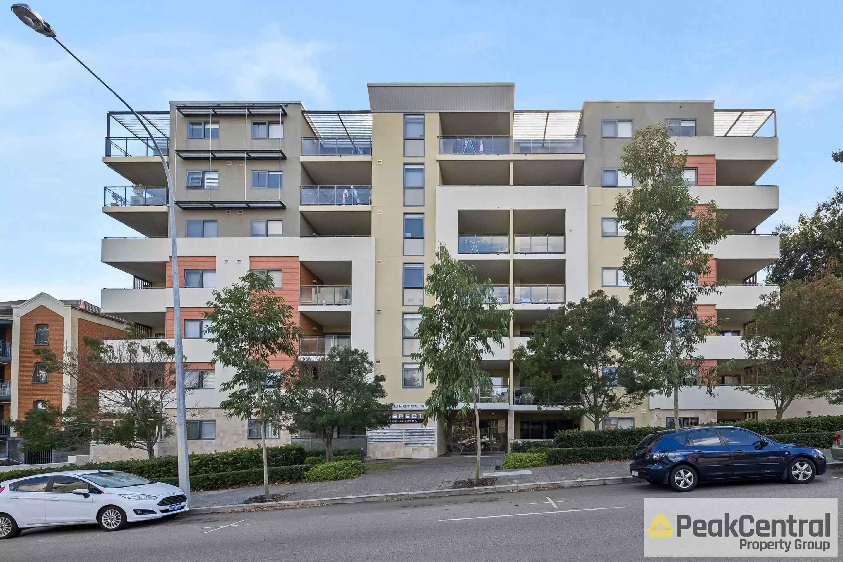 21/18 Wellington Street, East Perth Sold by Peak Central Property Group - image 1